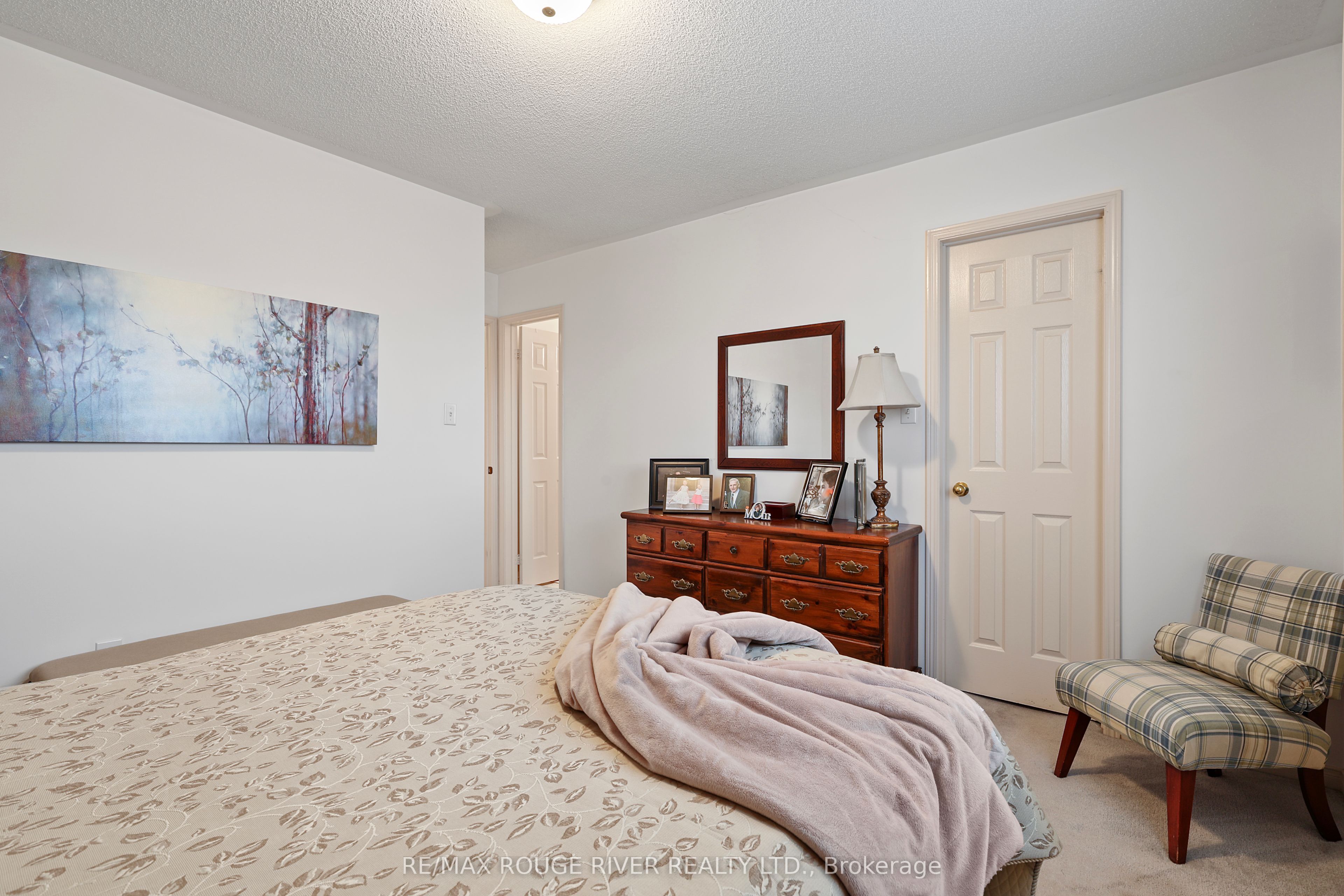 1543 Otonabee Drive Property Photo 24