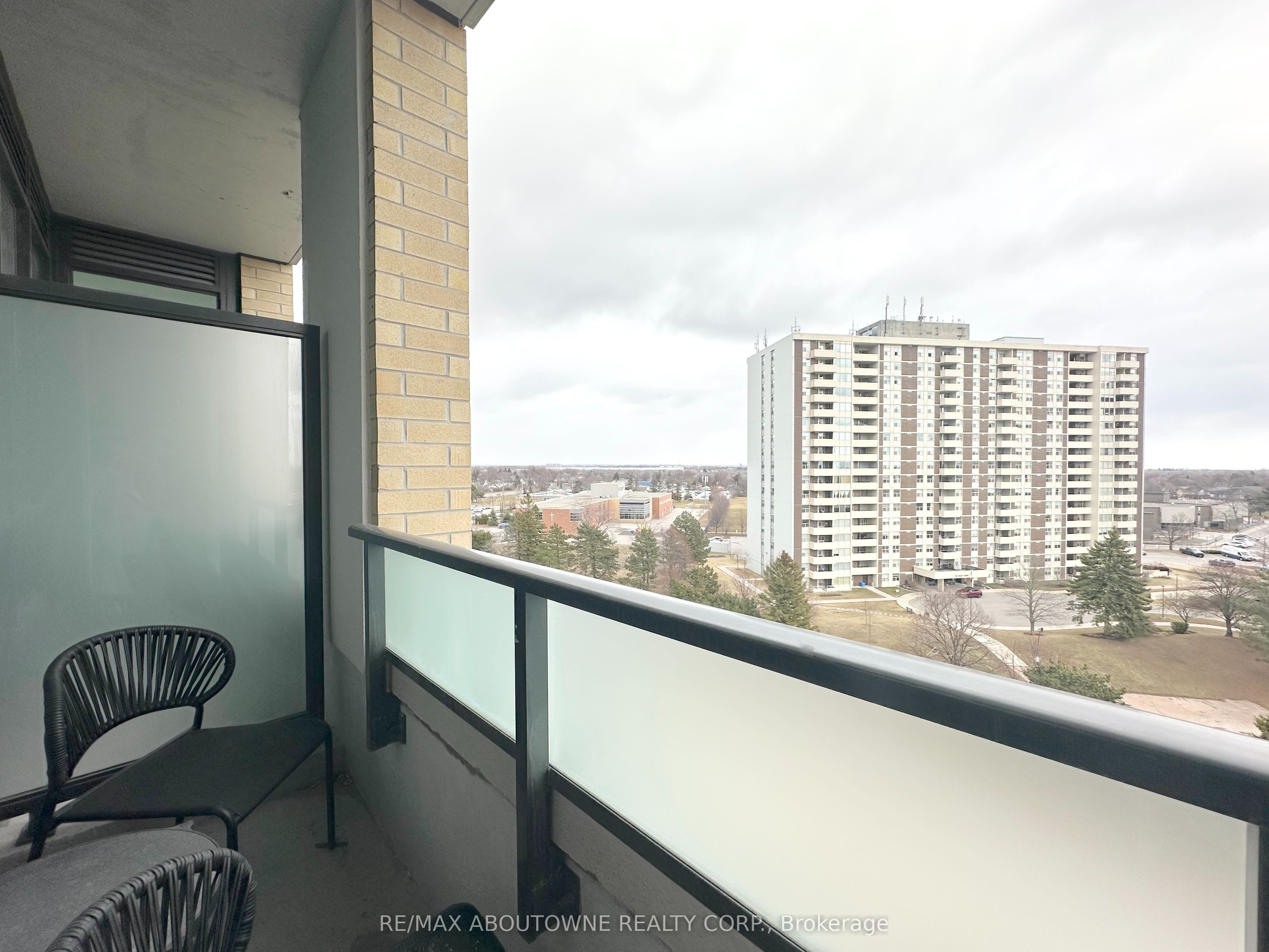2 River Plate Street 1406 Property Photo 10