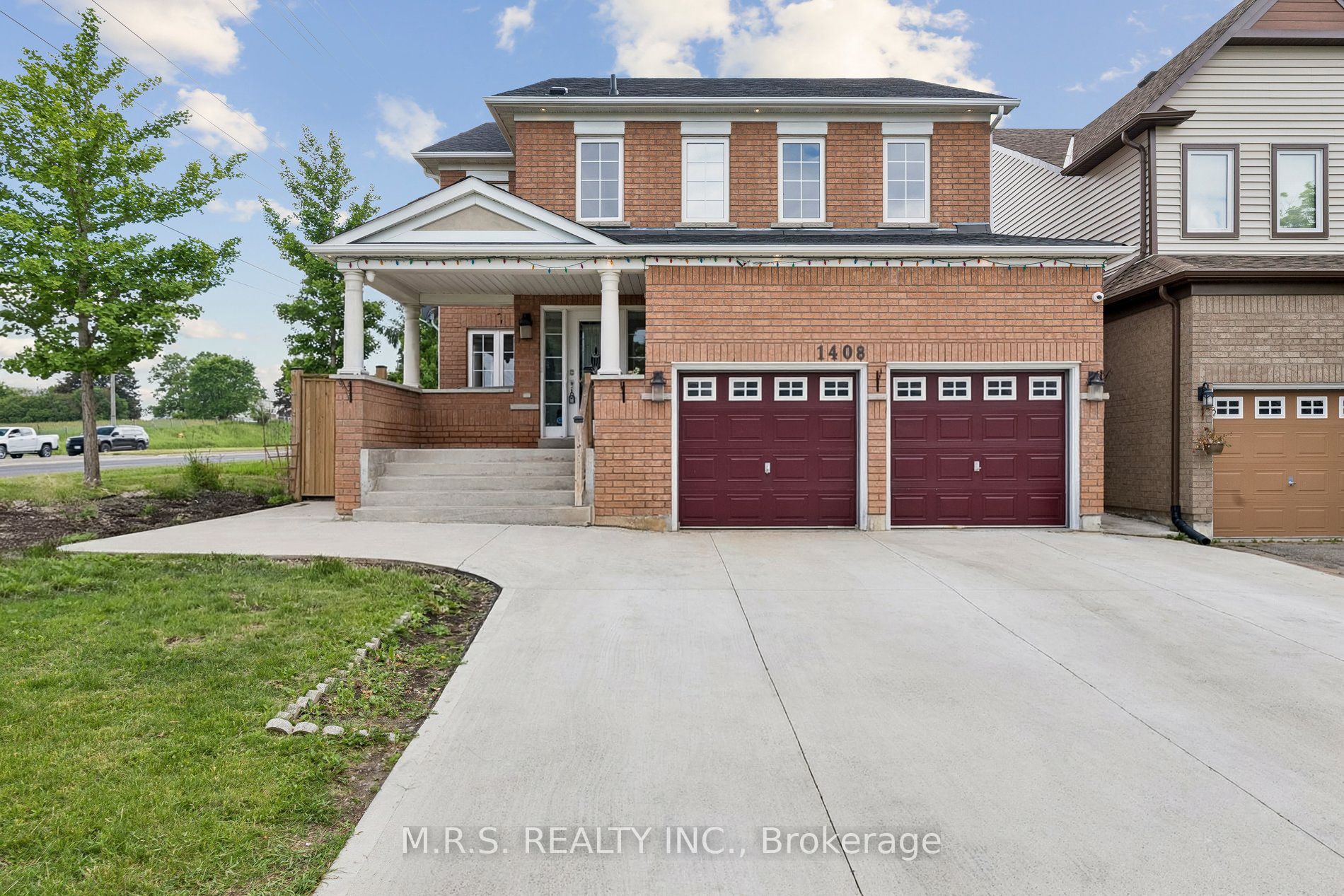 1408 Aldergrove Court Property Photo 2