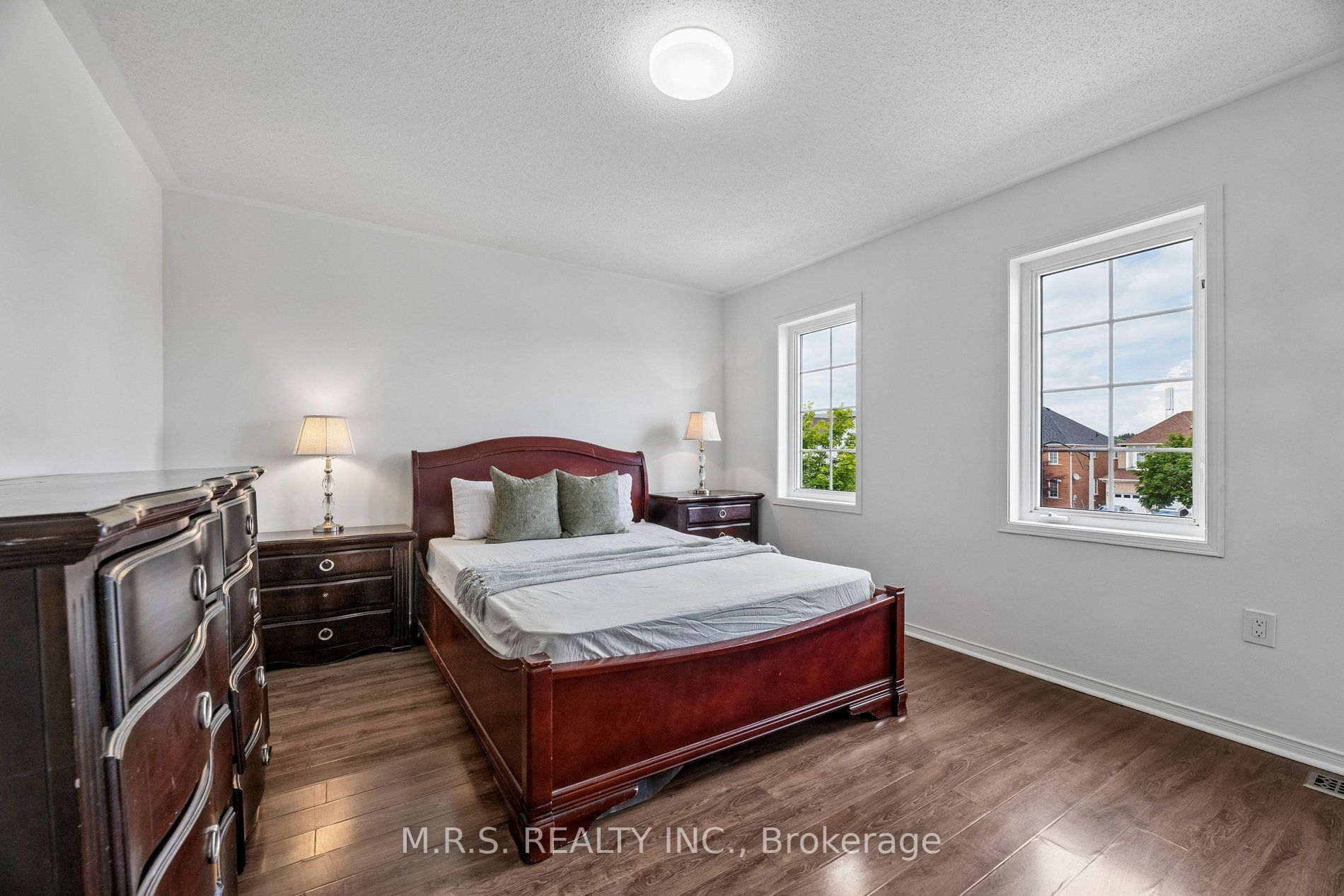 1408 Aldergrove Court Property Photo 23