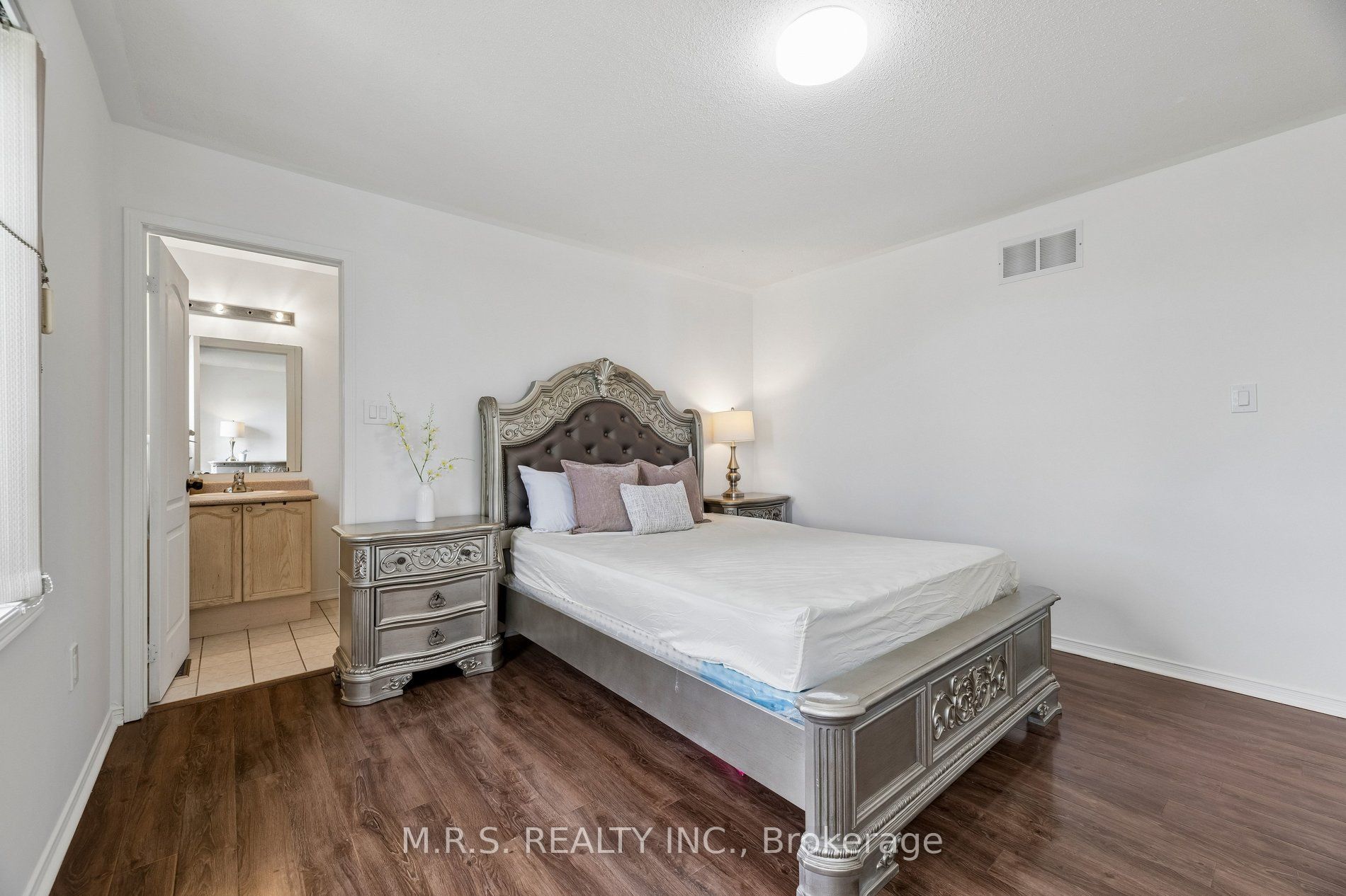 1408 Aldergrove Court Property Photo 25