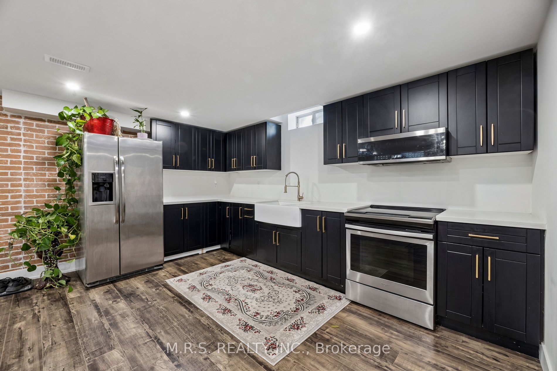 1408 Aldergrove Court Property Photo 34