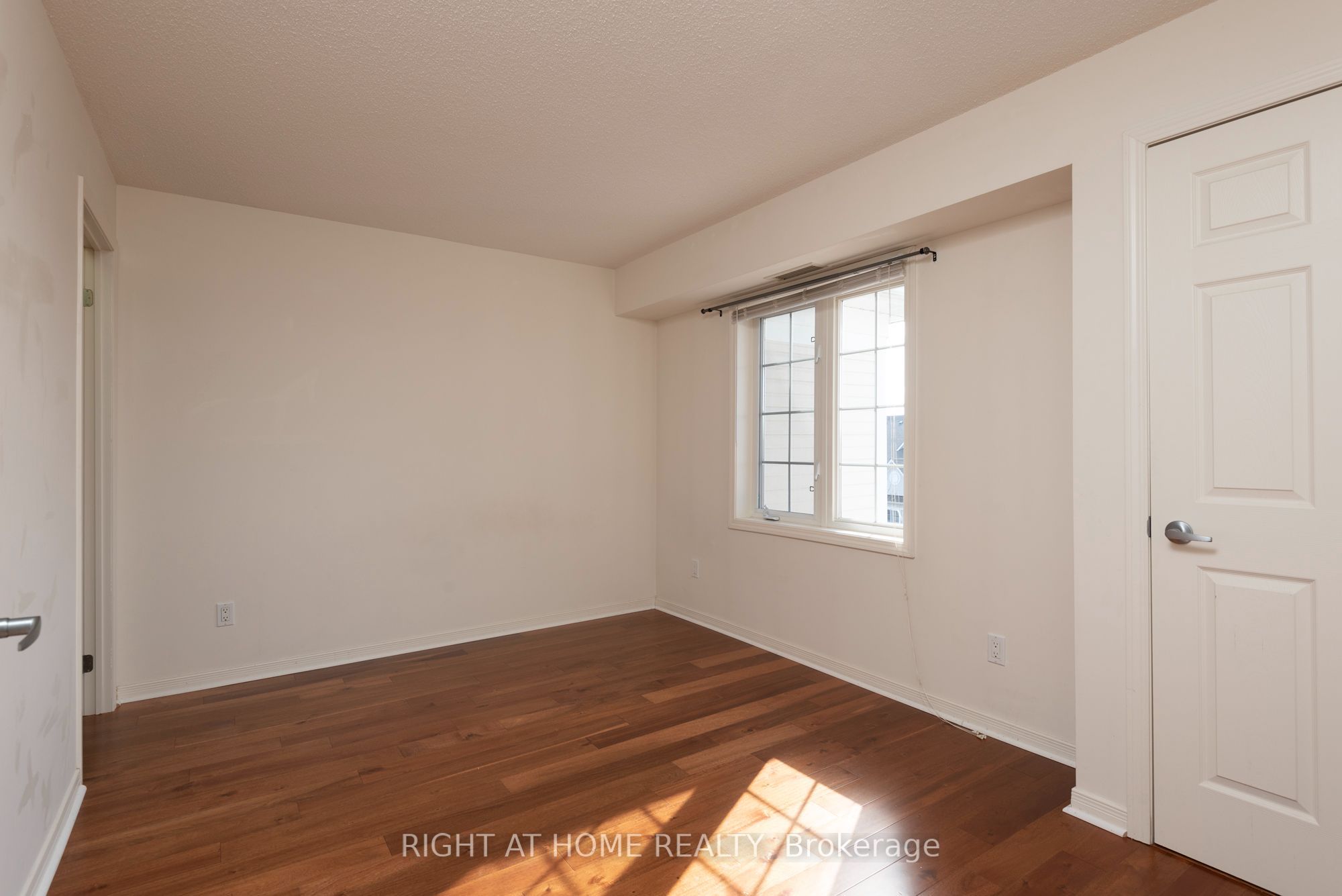 75 Shipway Avenue 308 Property Photo 8