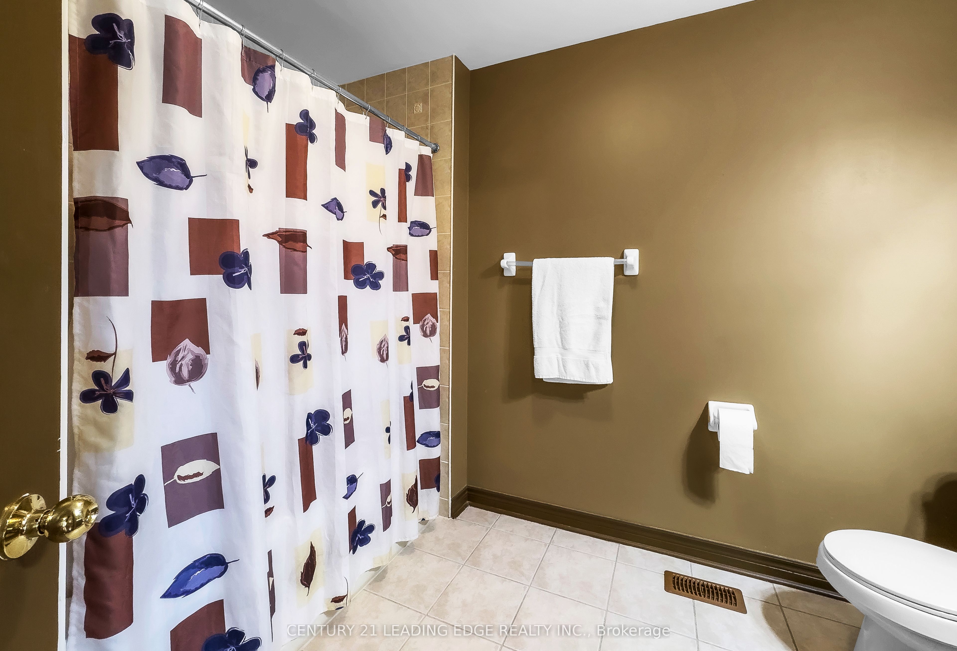 16 Bicknell Court Property Photo 24