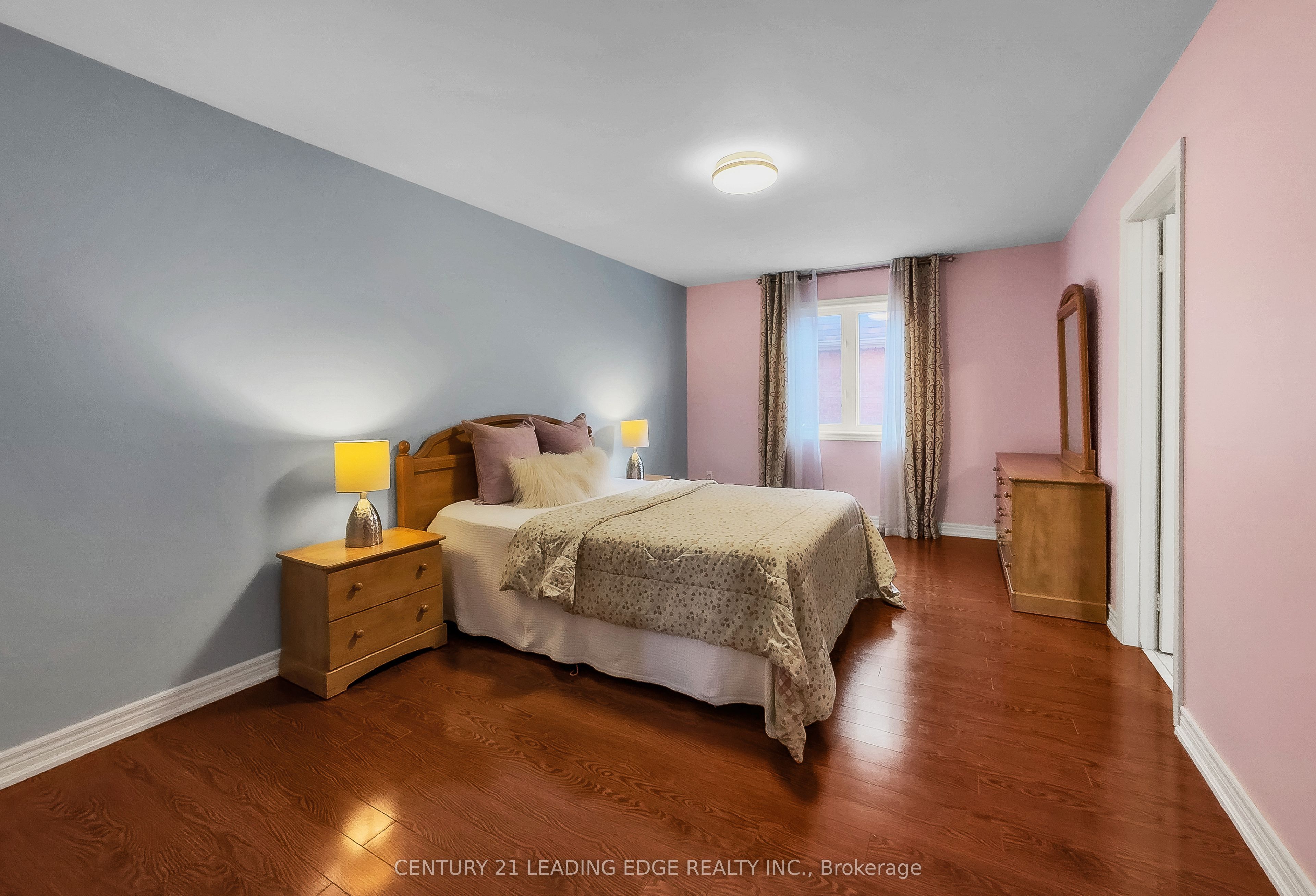 16 Bicknell Court Property Photo 25