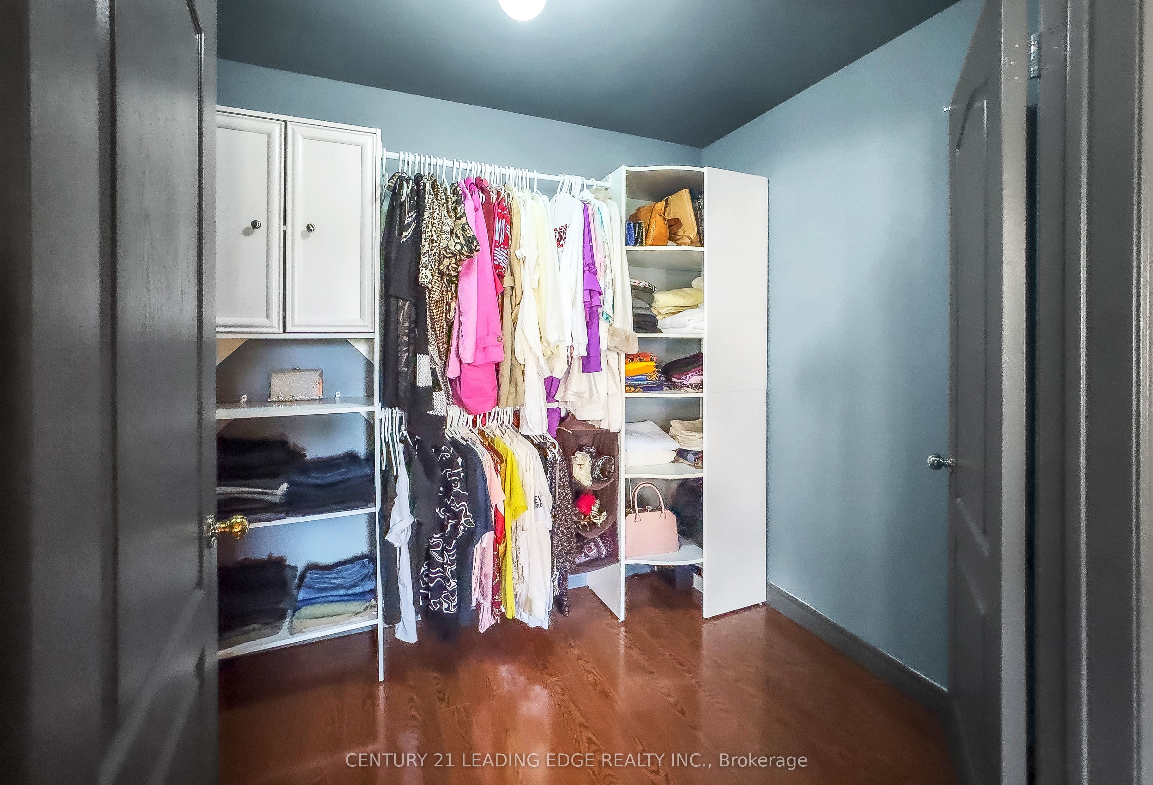 16 Bicknell Court Property Photo 33