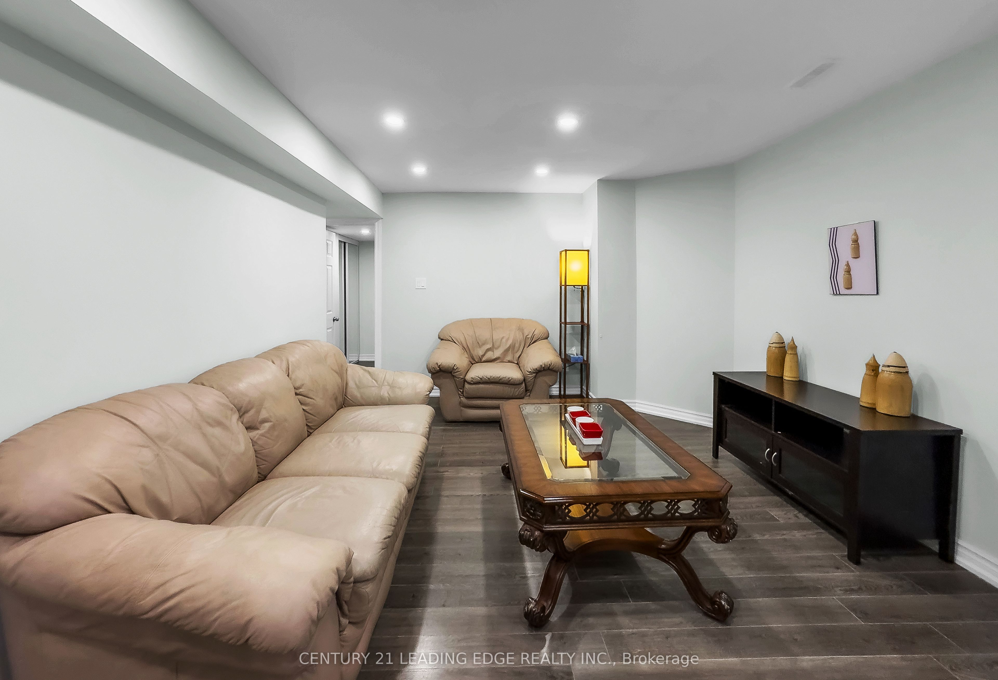 16 Bicknell Court Property Photo 39