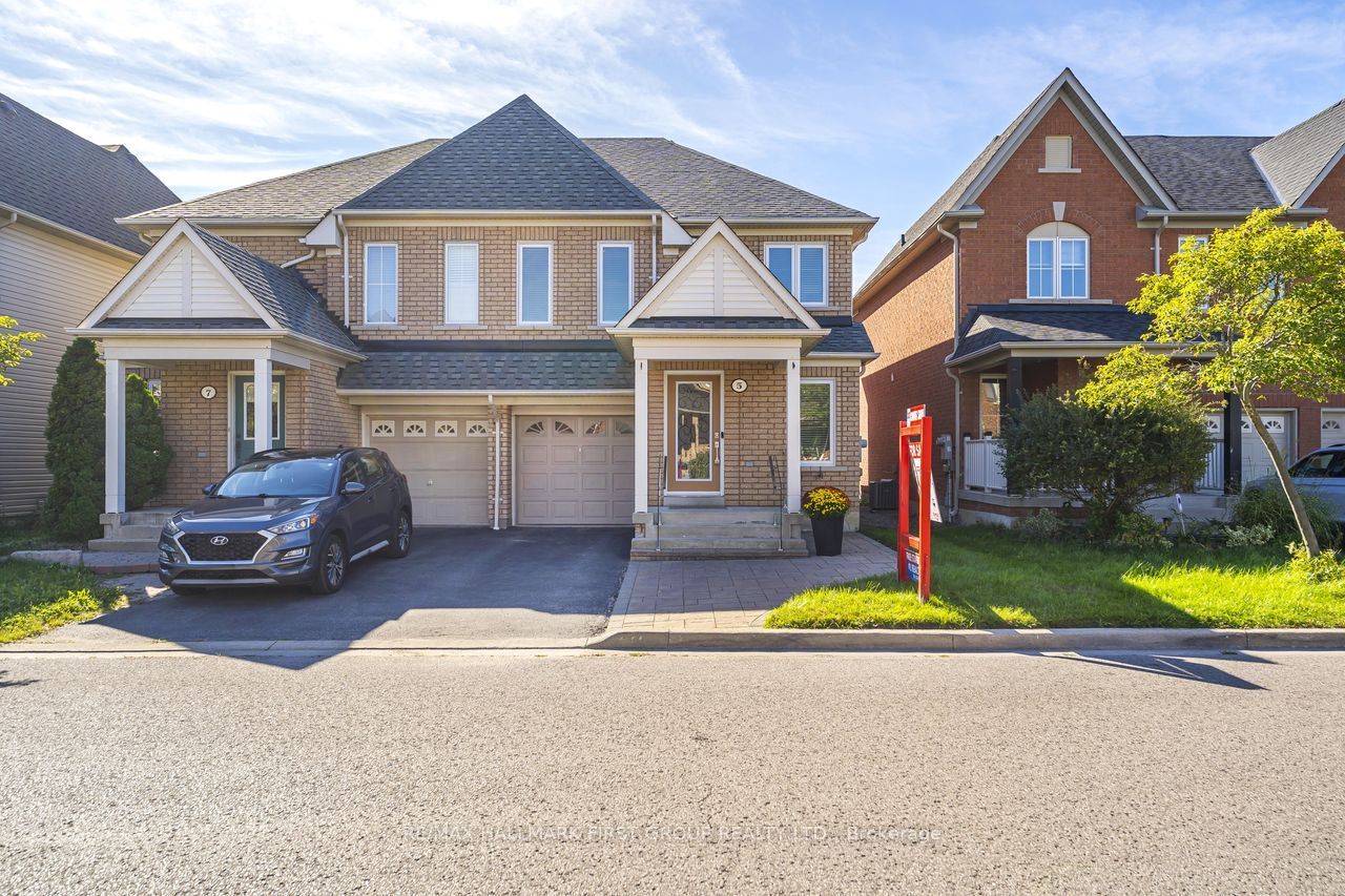 5 Cranston Avenue Property Photo 2