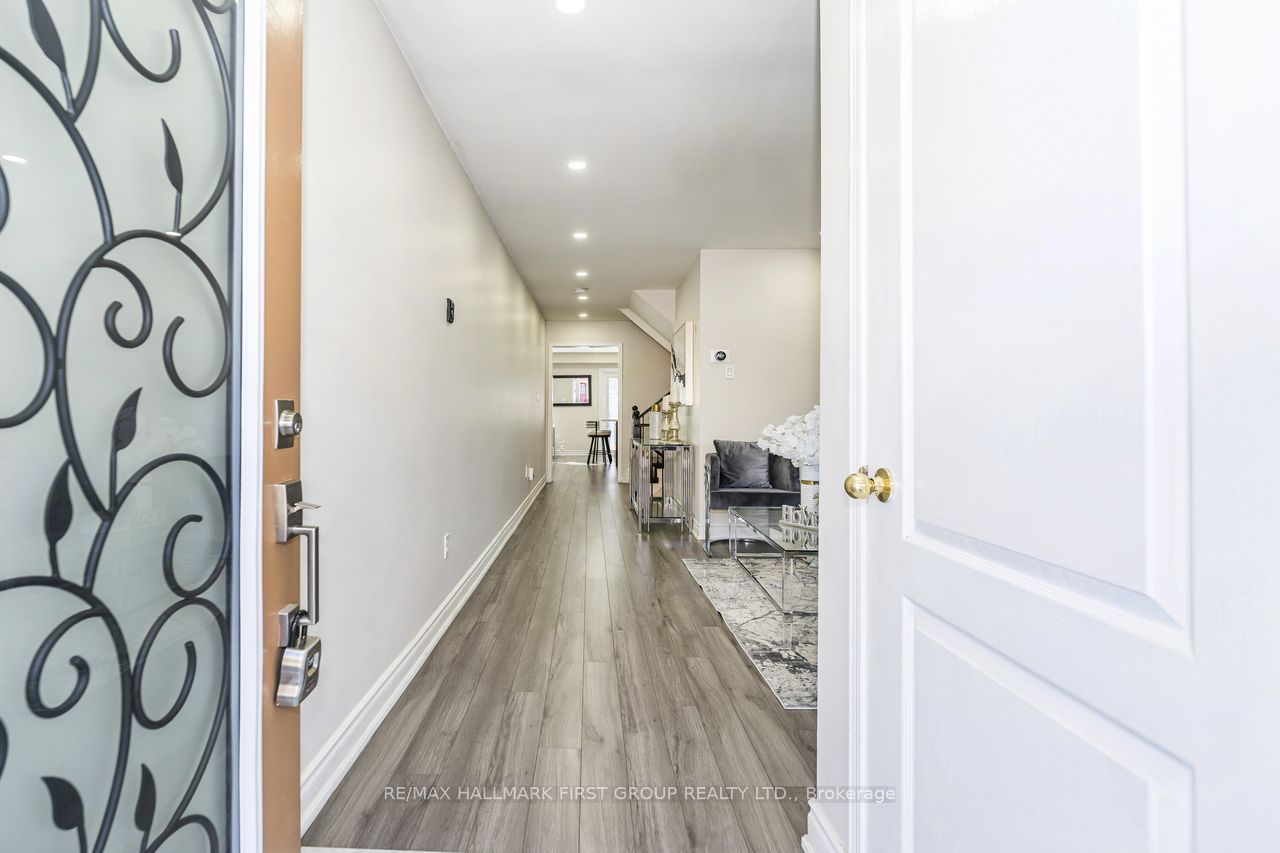 5 Cranston Avenue Property Photo 4