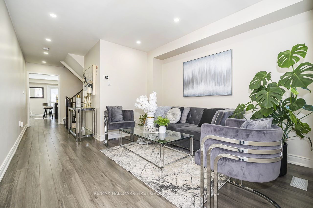 5 Cranston Avenue Property Photo 5