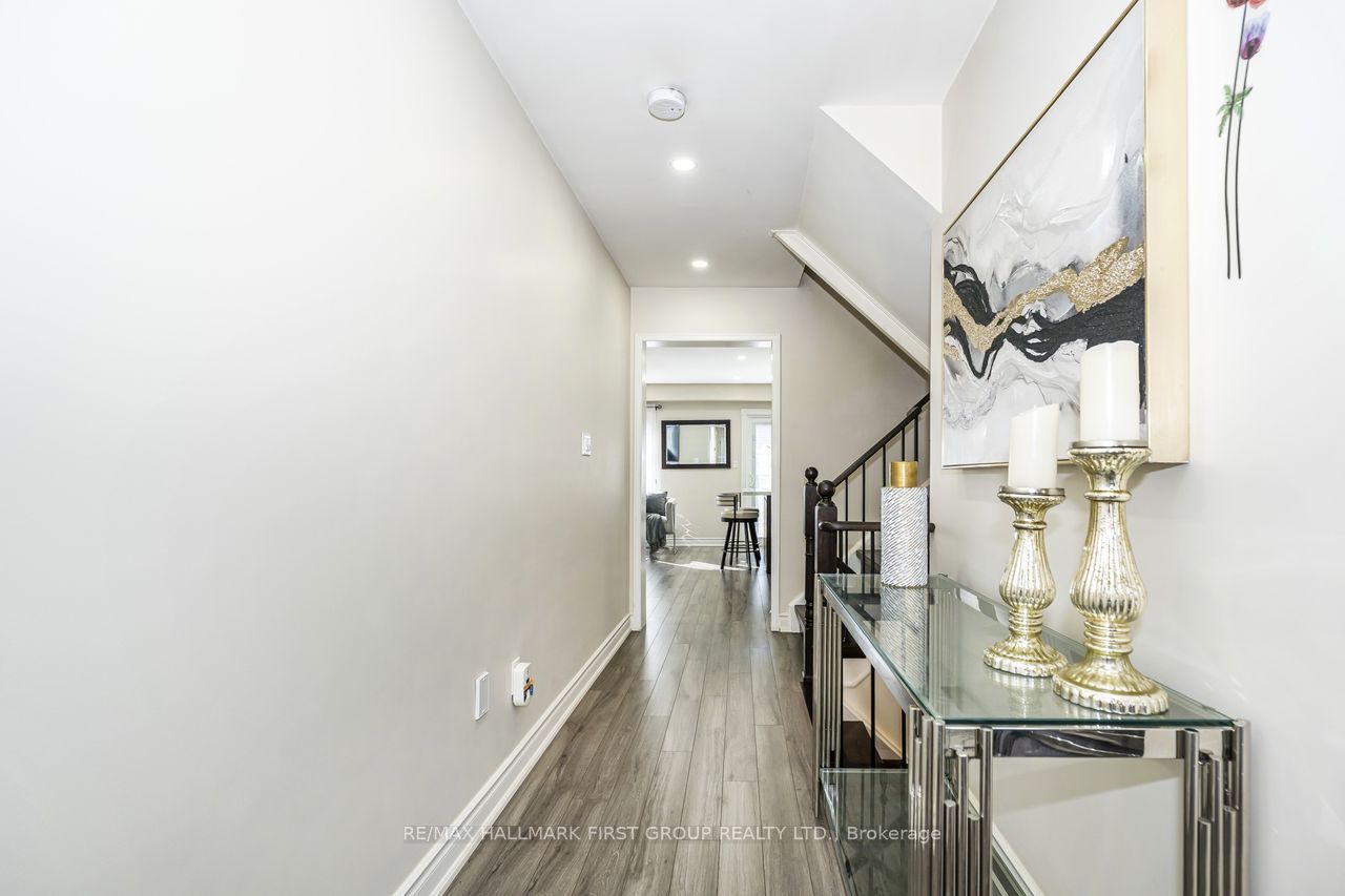 5 Cranston Avenue Property Photo 8