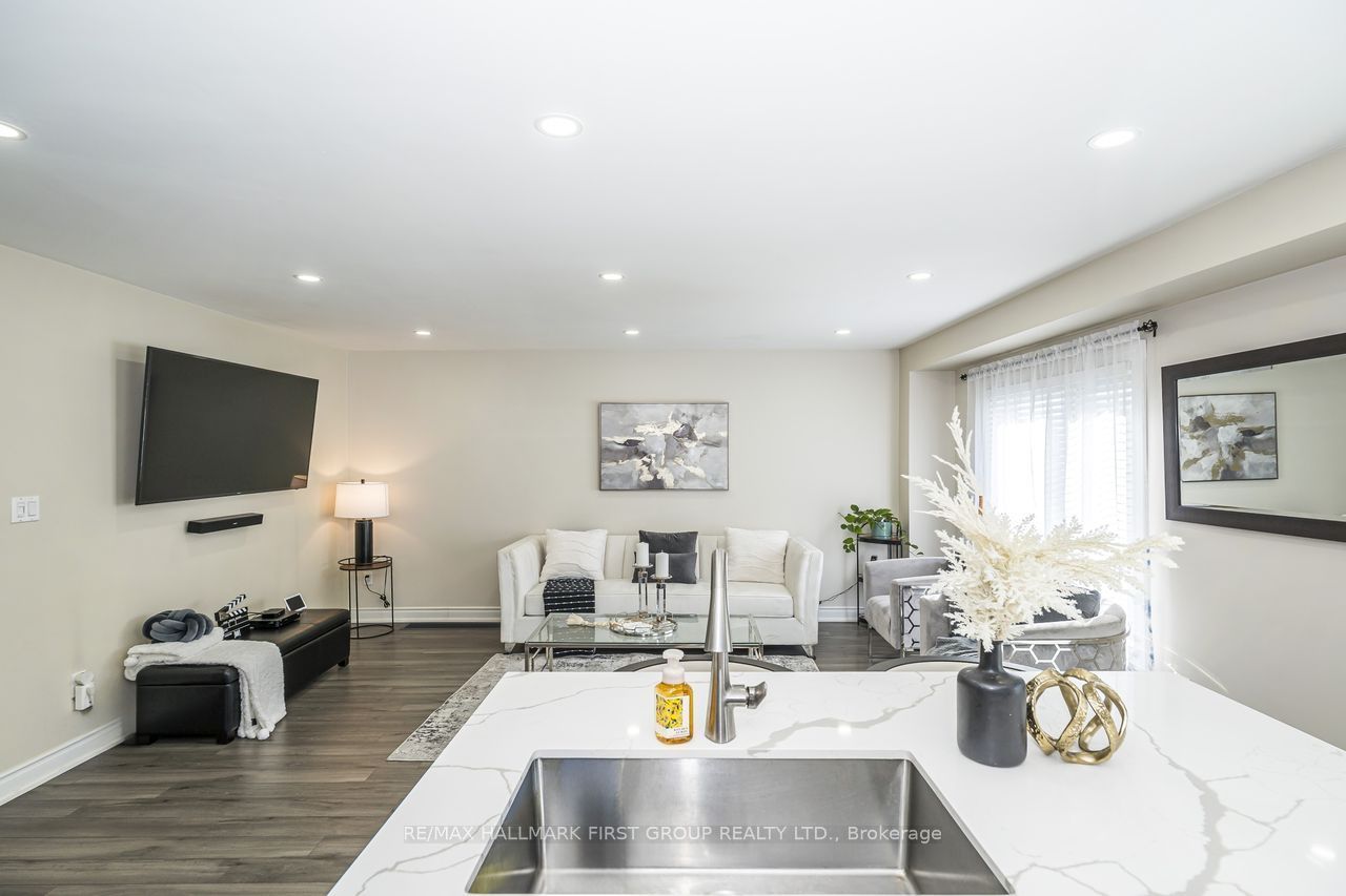 5 Cranston Avenue Property Photo 11