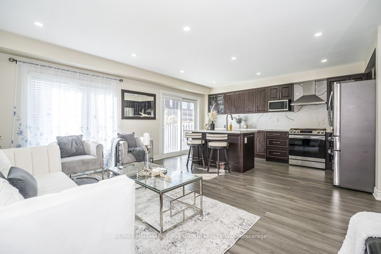 5 Cranston Avenue Property Photo 12