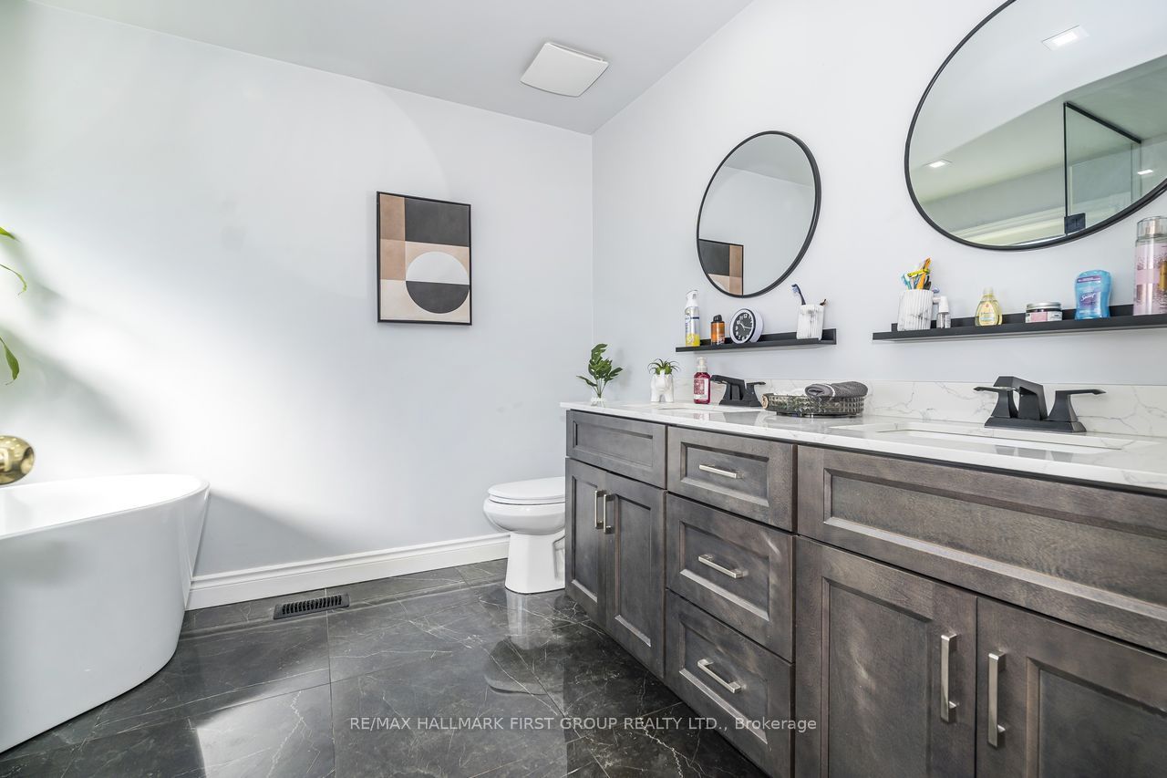 5 Cranston Avenue Property Photo 22