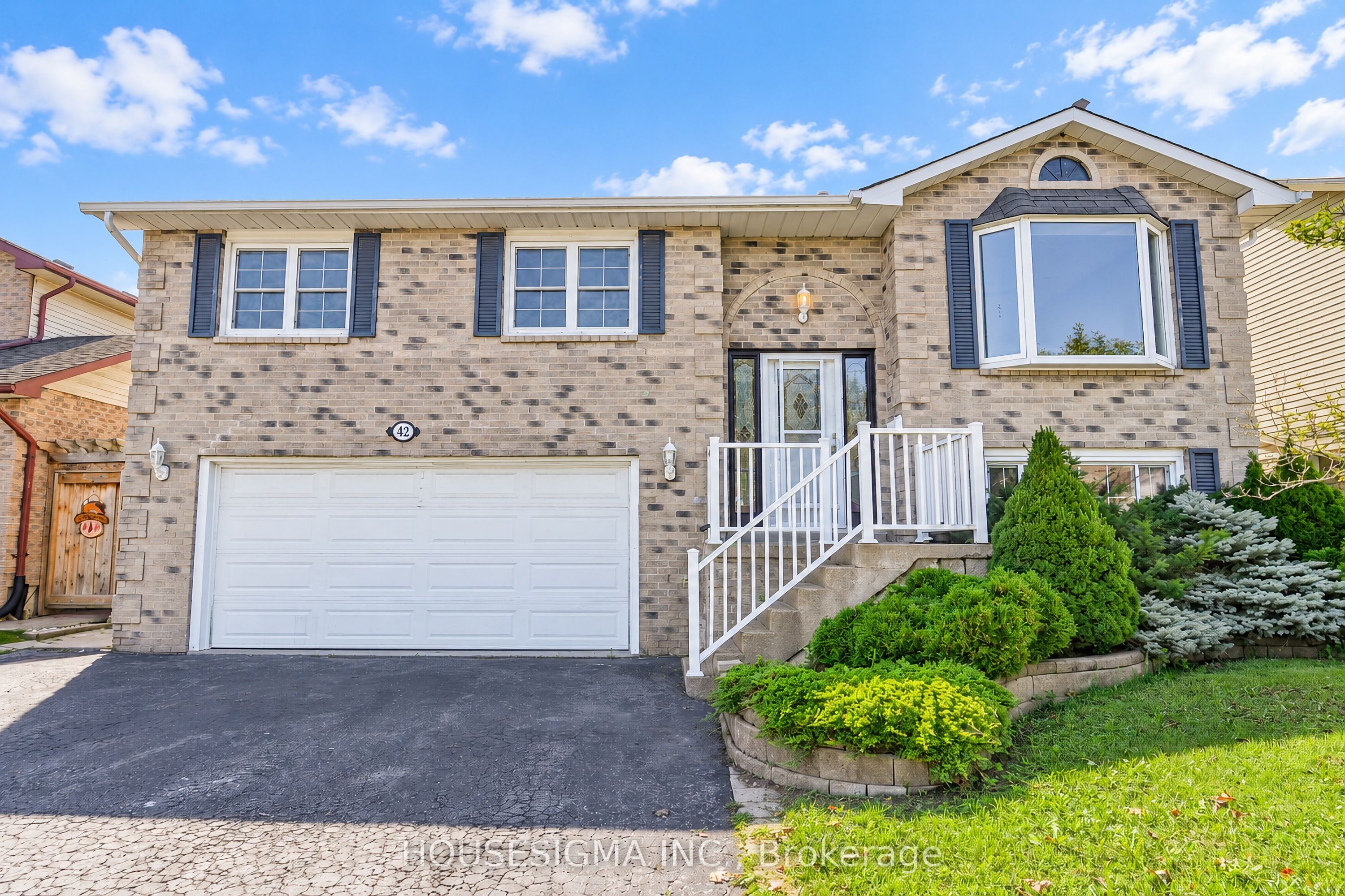 42 Cherry Blossom Crescent Property Photo 2