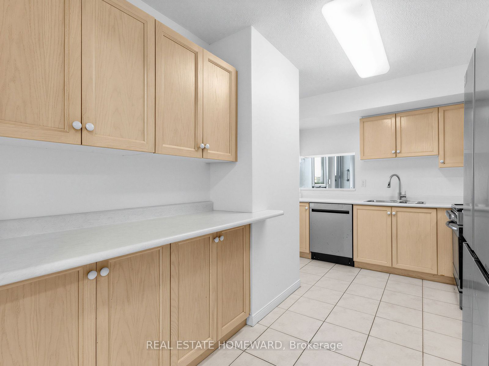 2800 Warden Avenue 1102 Property Photo 9