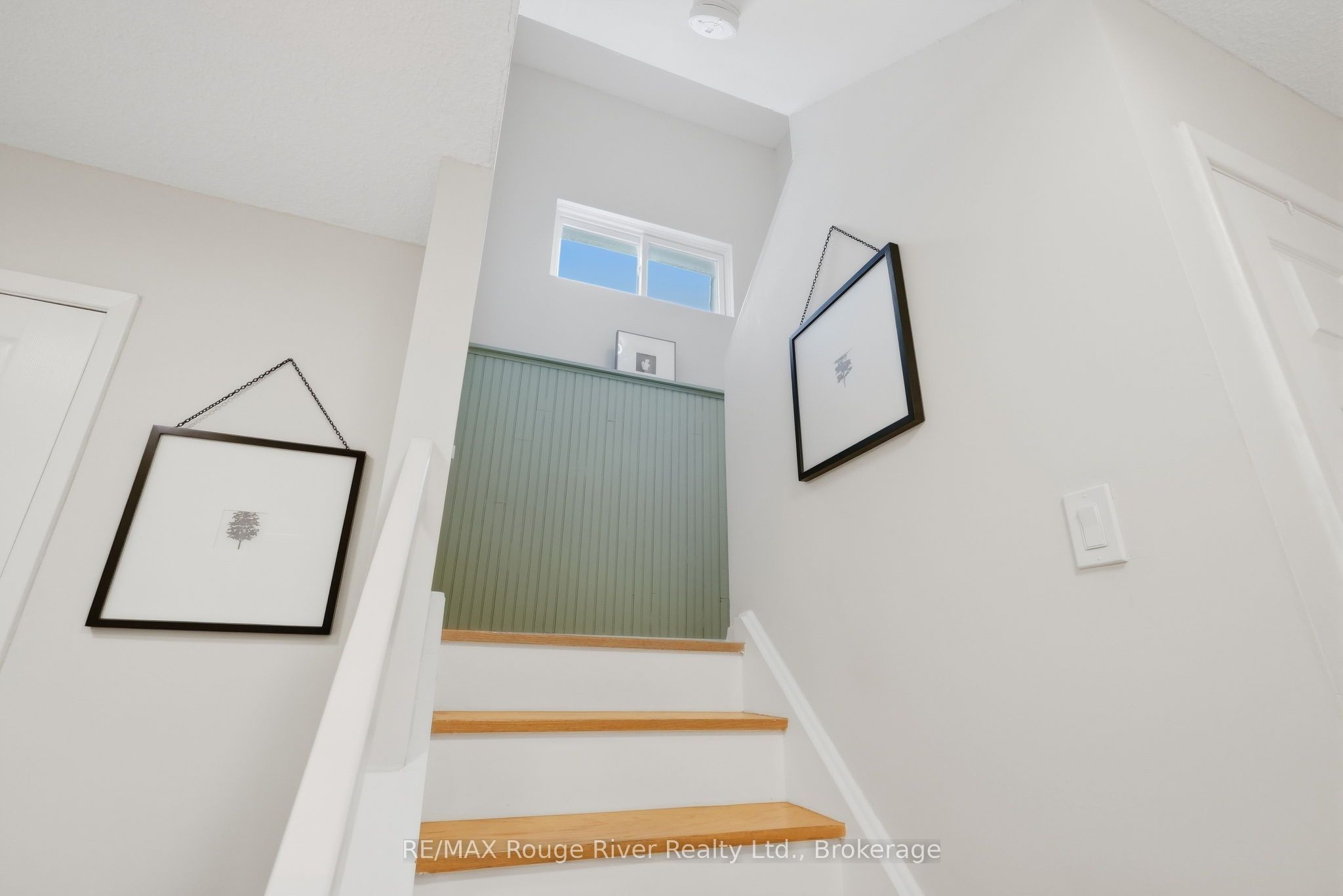 313 Lupin Drive Property Photo 17