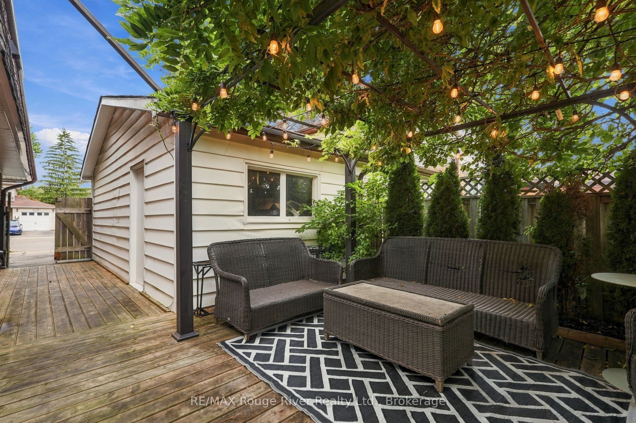 313 Lupin Drive Property Photo 40