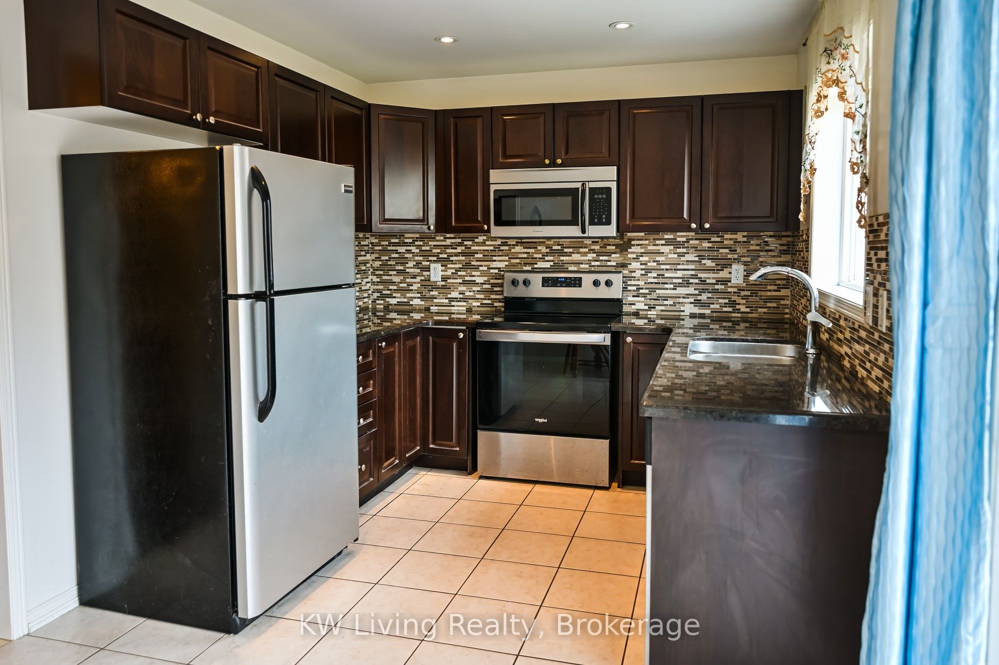44 Galea Drive Property Photo 5