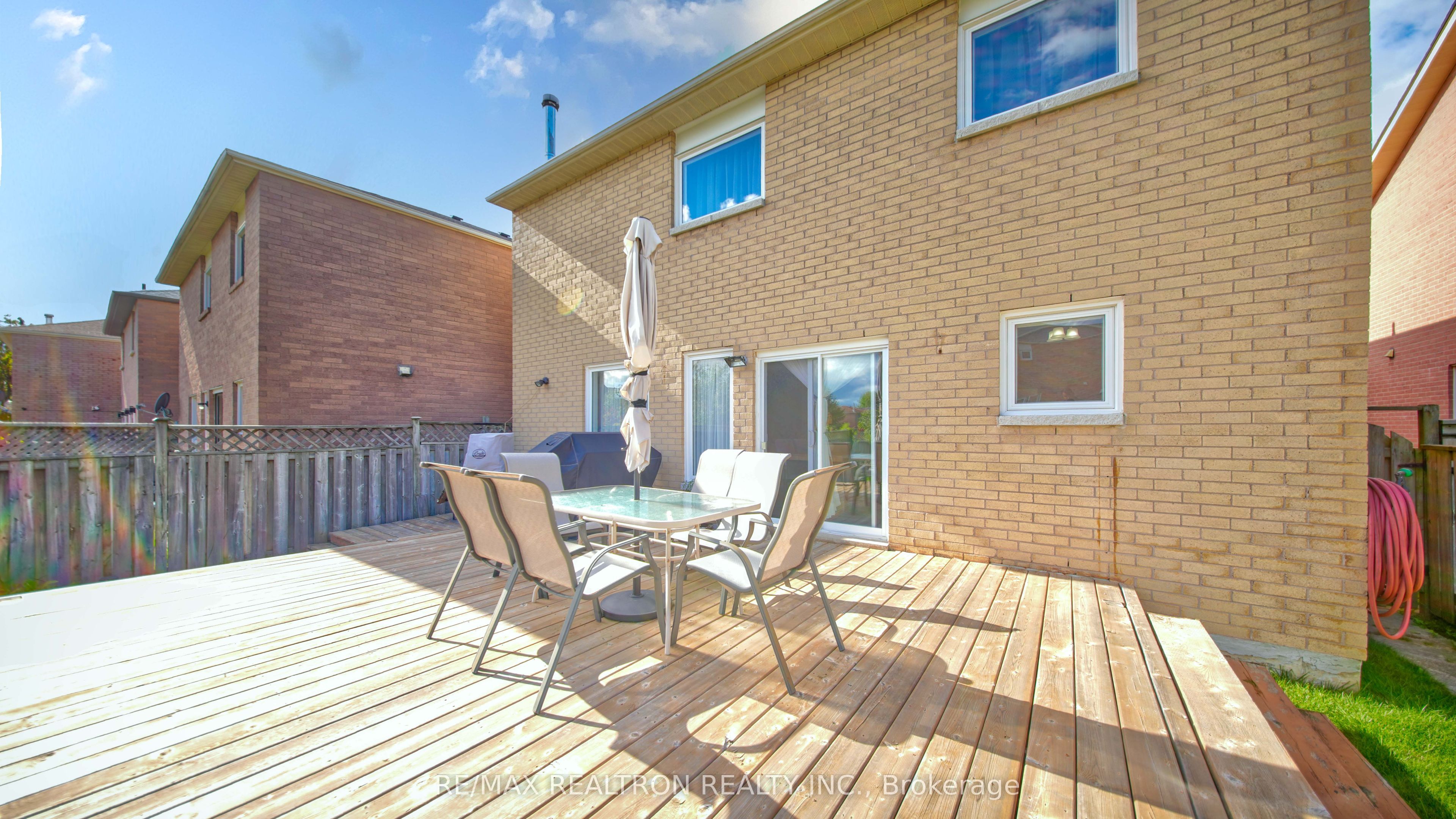 3 Raine Drive Property Photo 36