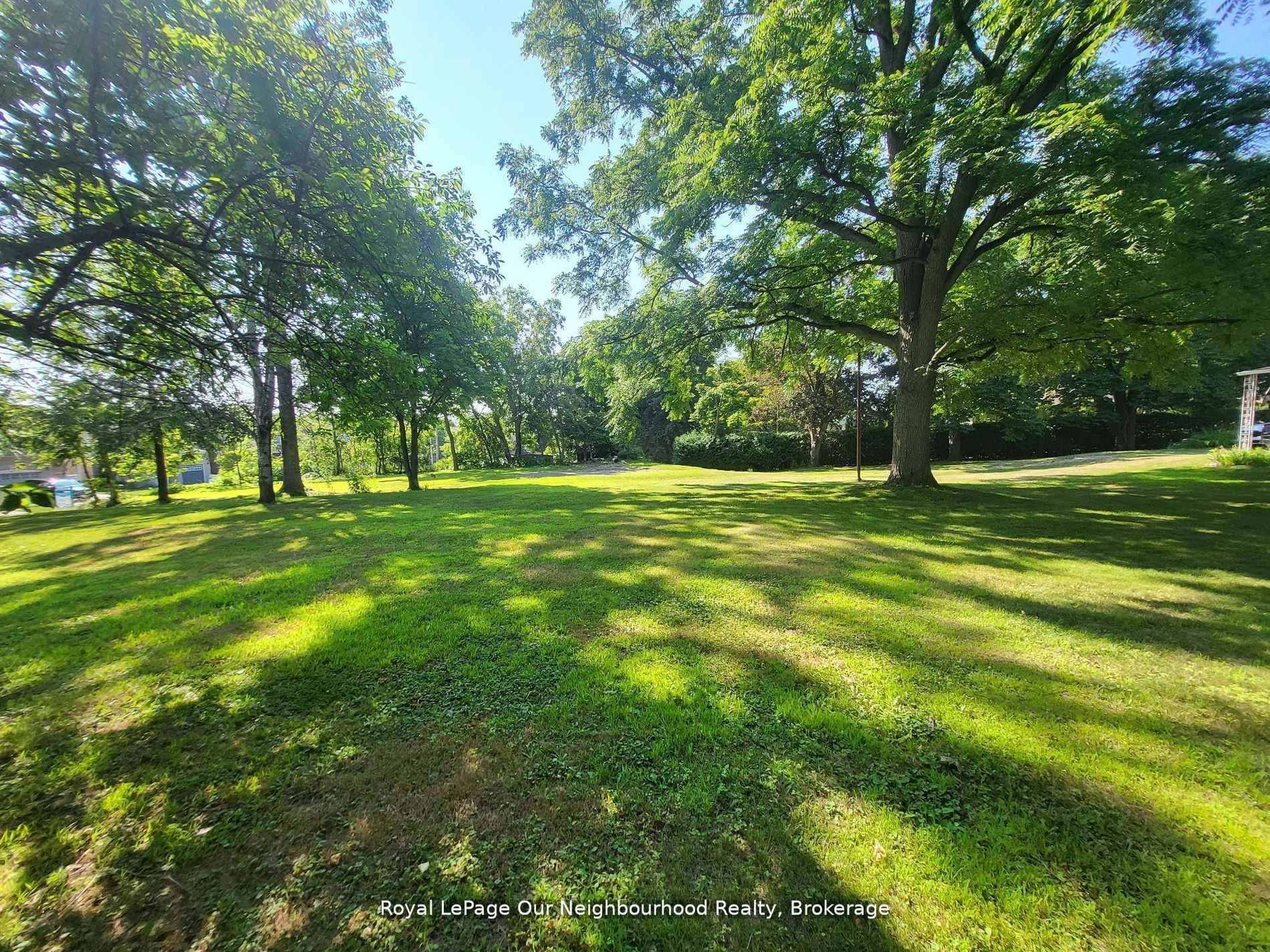 221a Liberty Street N Property Photo 6