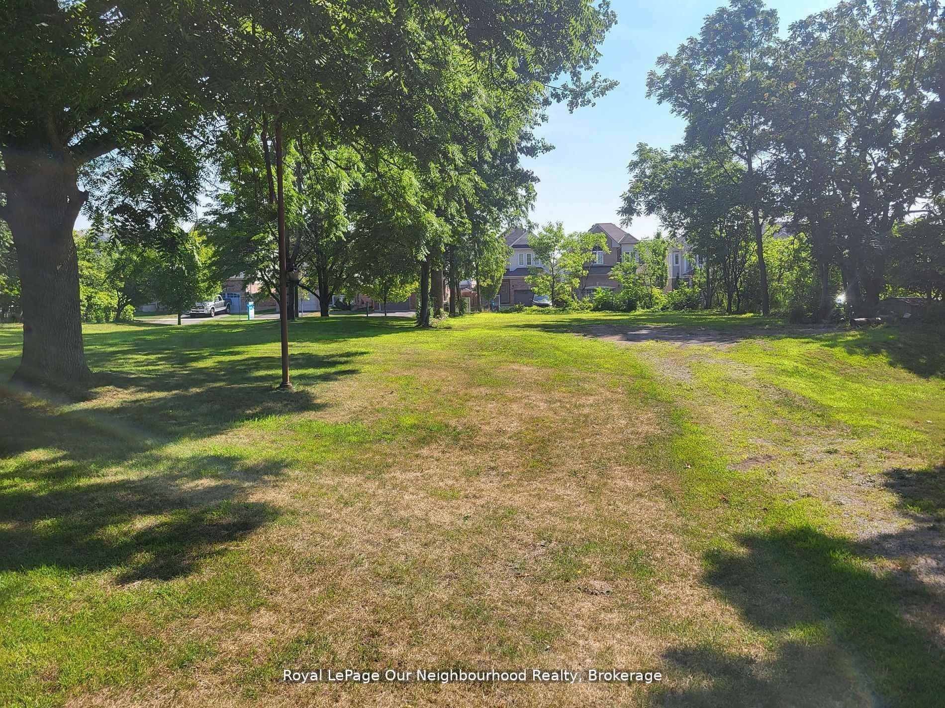 58 Redfern Crescent Property Photo 7