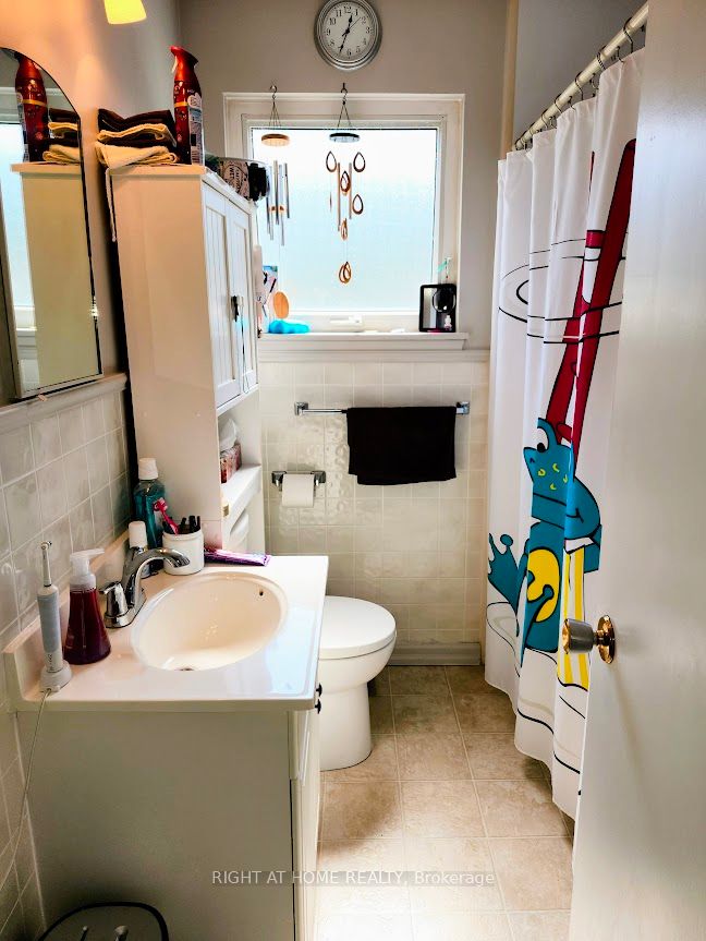 343 Frontenac Avenue Property Photo 10
