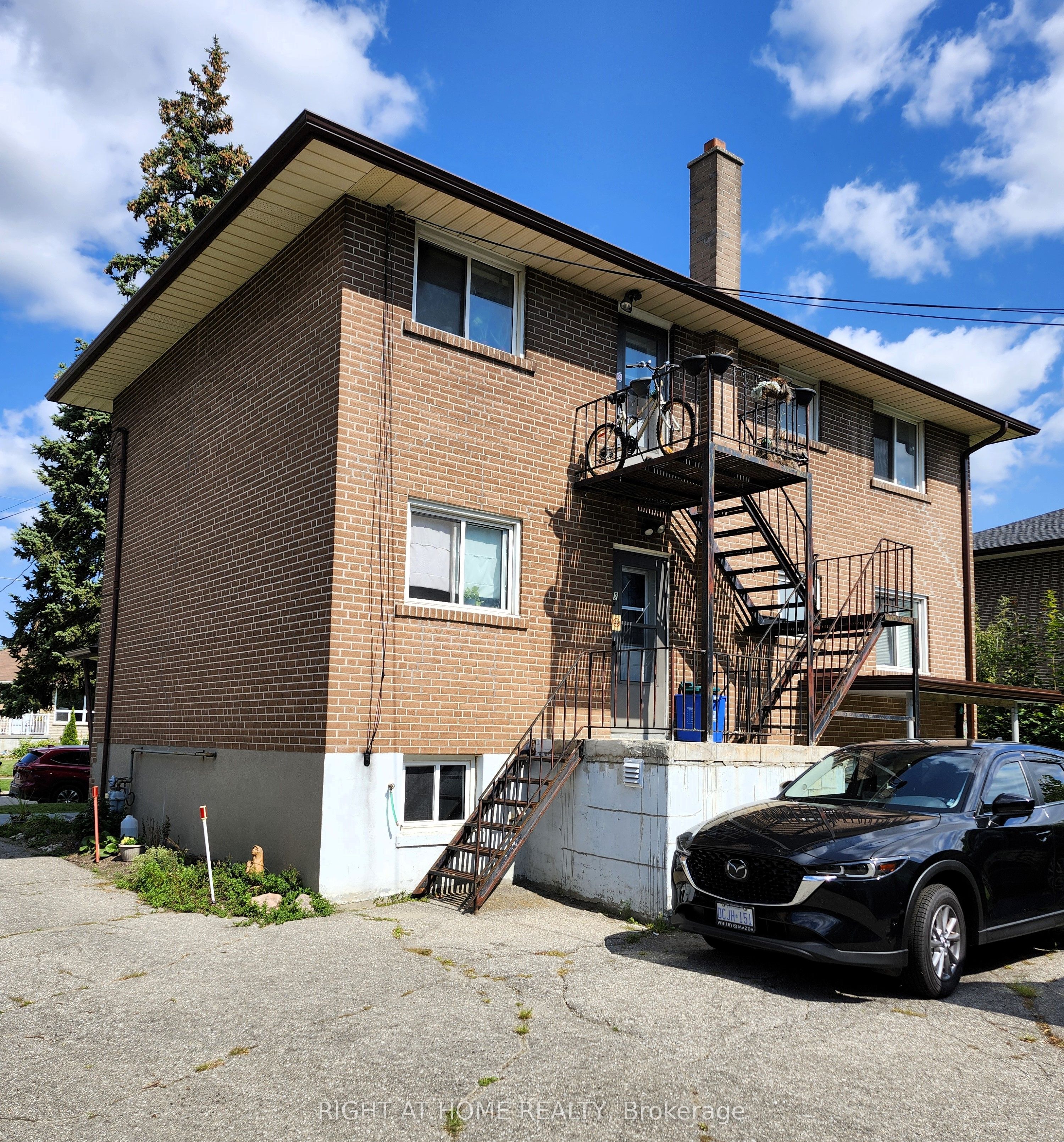 343 Frontenac Avenue Property Photo 15