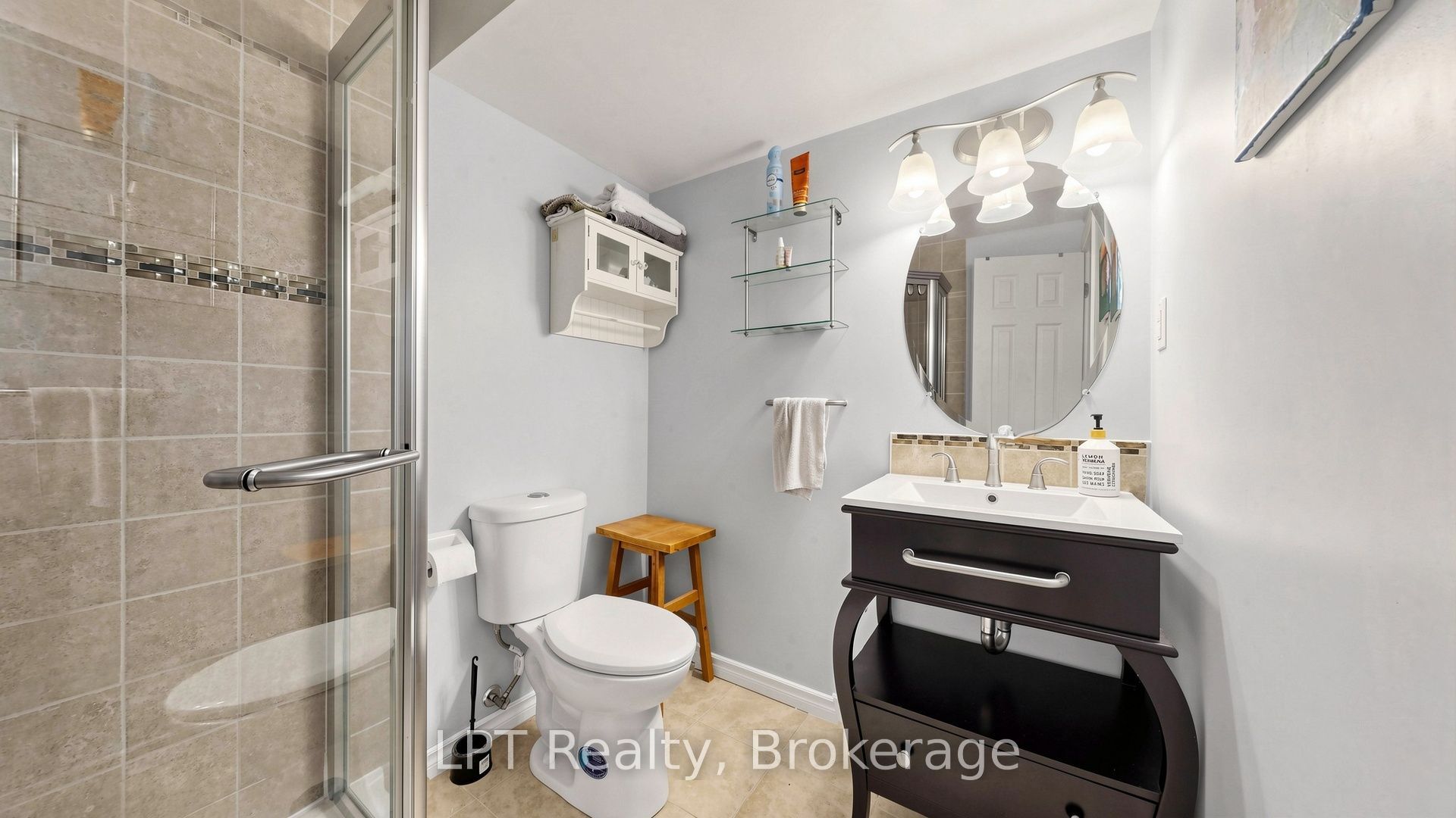 18 Tawn Crescent S Property Photo 29