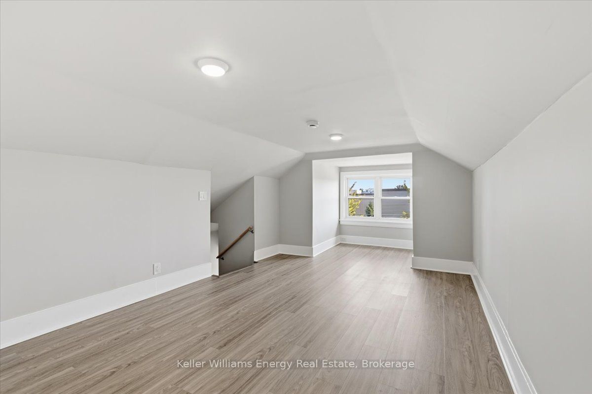 108 Division Street Property Photo 16
