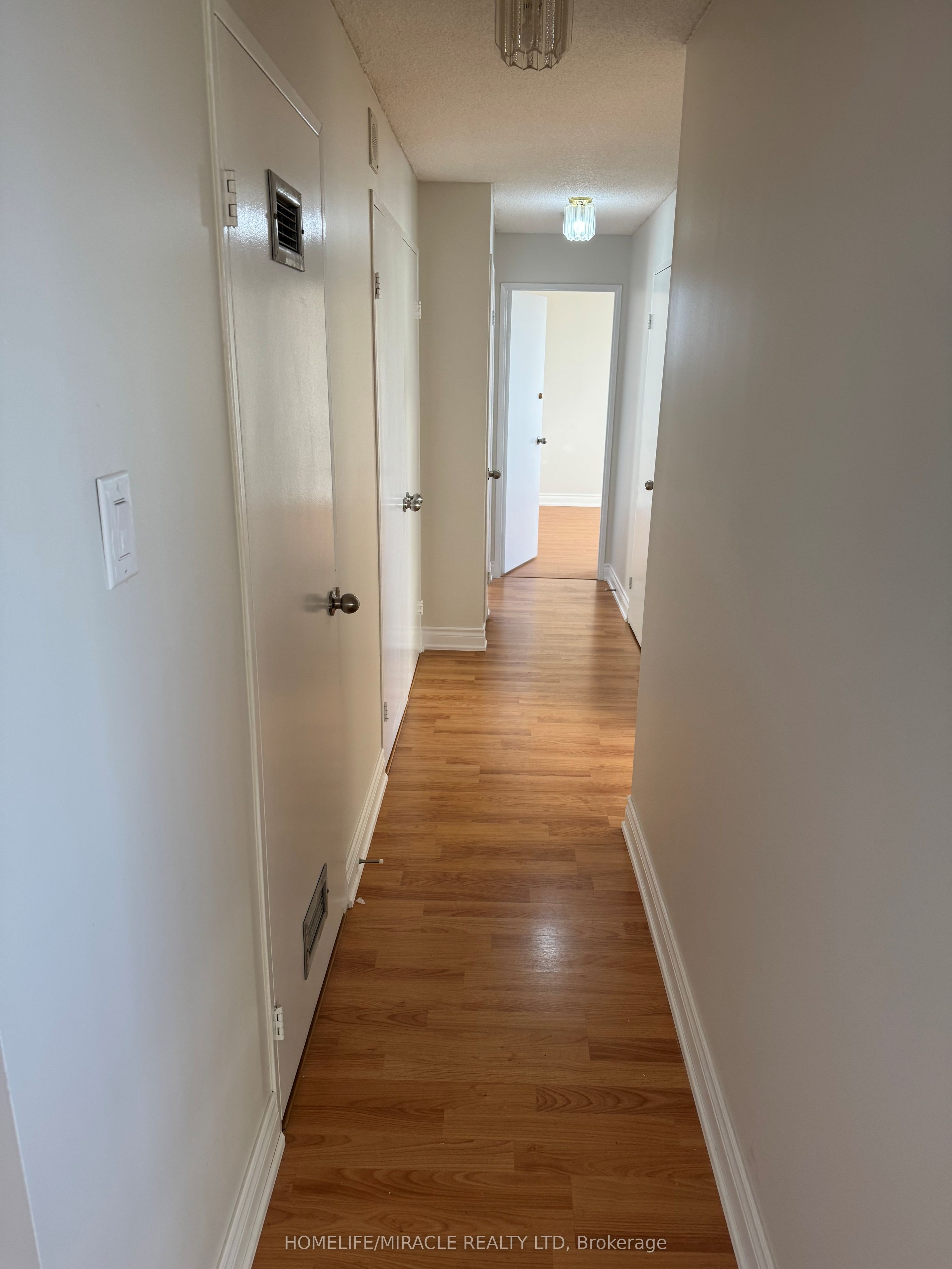 120 Dundalk Drive Ph9 Property Photo 6