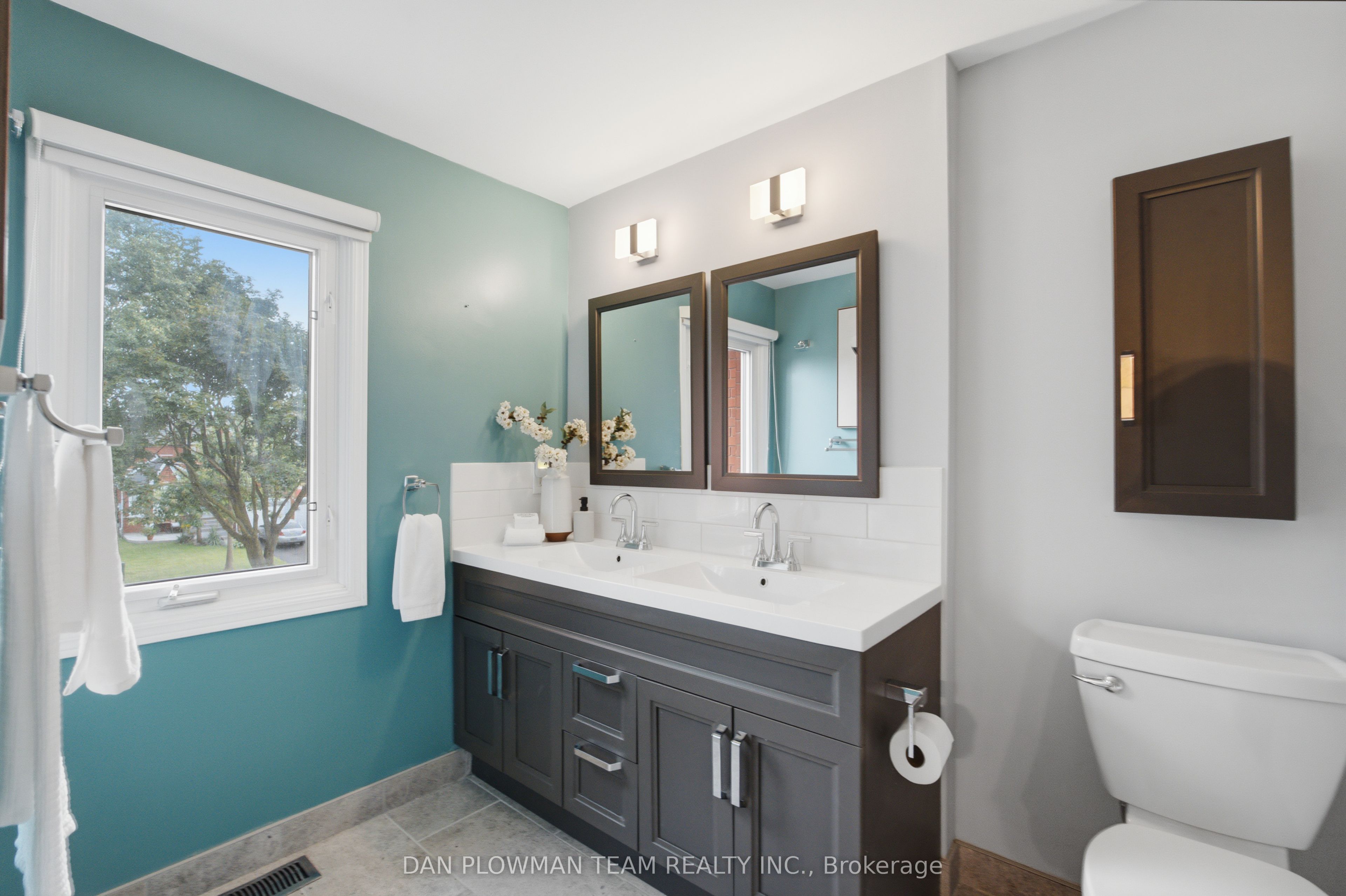 6 Saddlebrook Court Property Photo 30