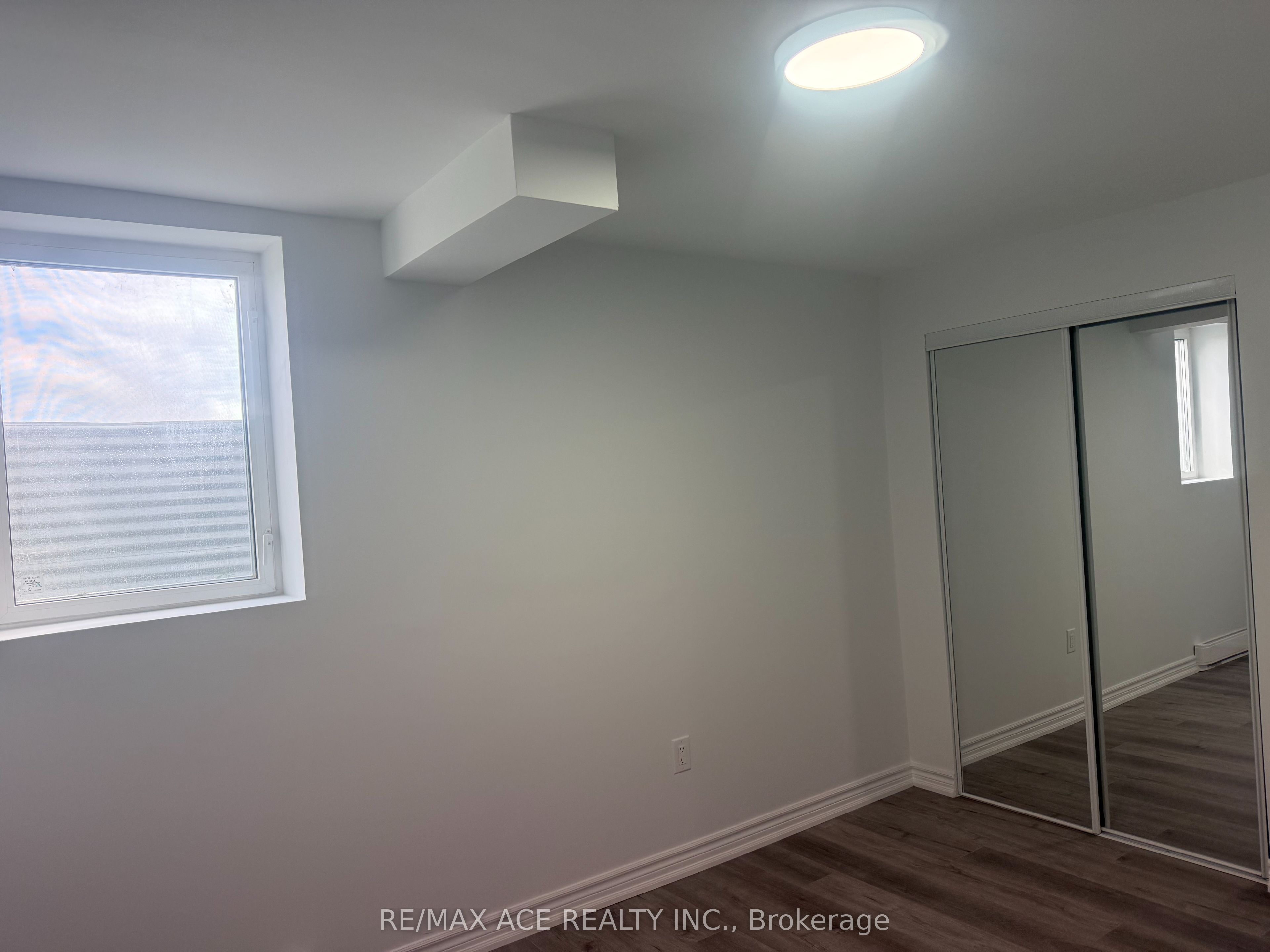 2219 Beckman Crescent Bsmt Property Photo 9