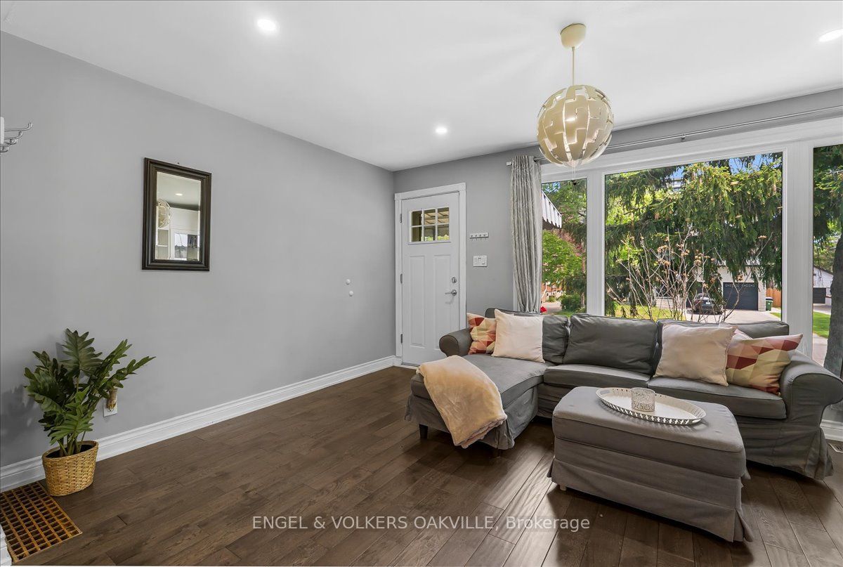 22 Falaise Road Property Photo 6
