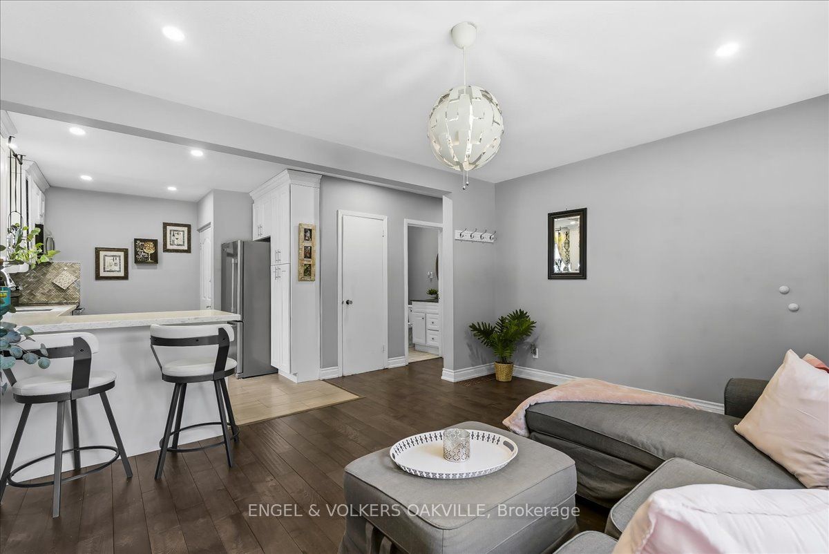 22 Falaise Road Property Photo 8