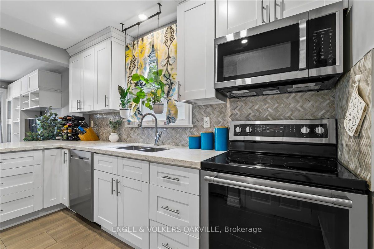 22 Falaise Road Property Photo 10