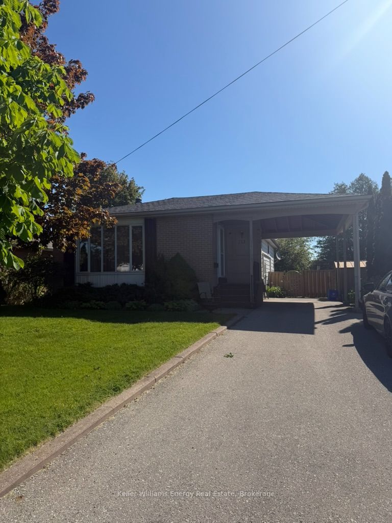 713 Yeremi Street Property Photo 1
