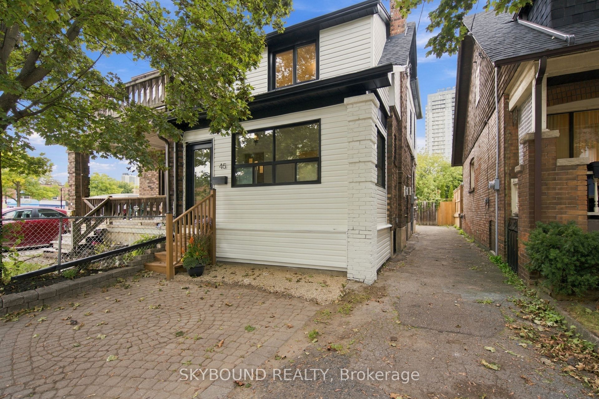 45 Westlake Avenue Property Photo 1