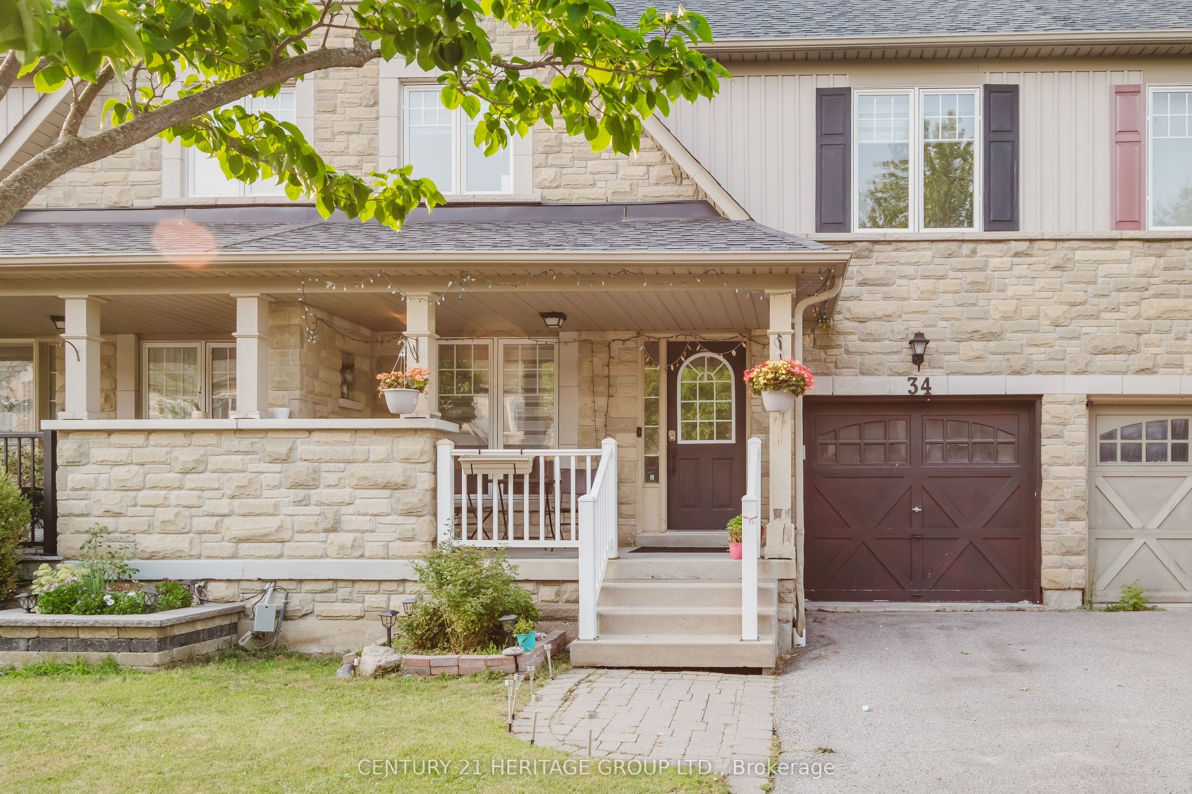 34 Haverhill Crescent Property Photo 3