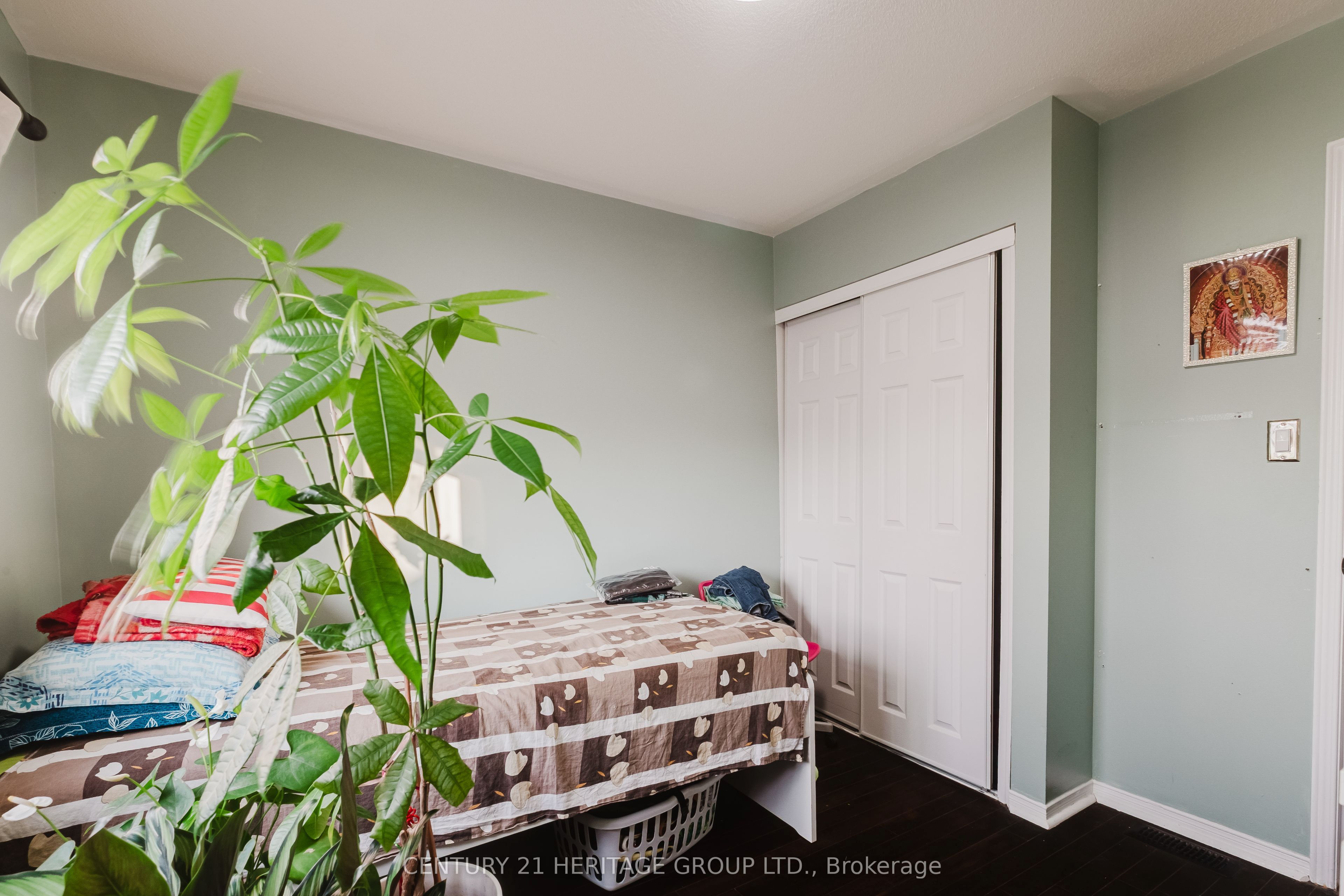 34 Haverhill Crescent Property Photo 26