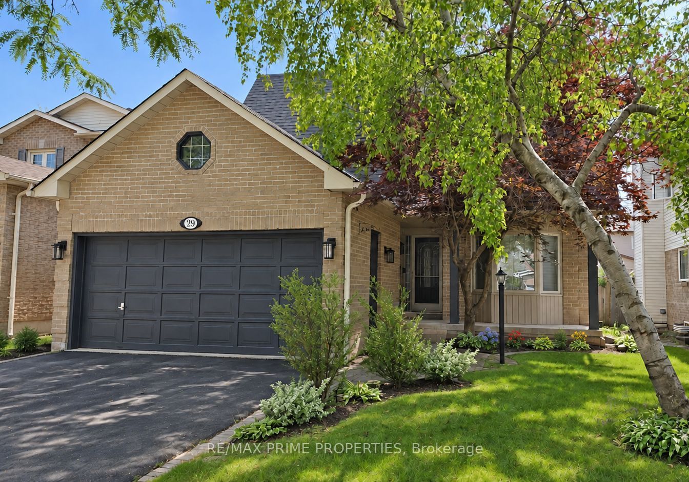 29 Redmond Drive Property Photo 1