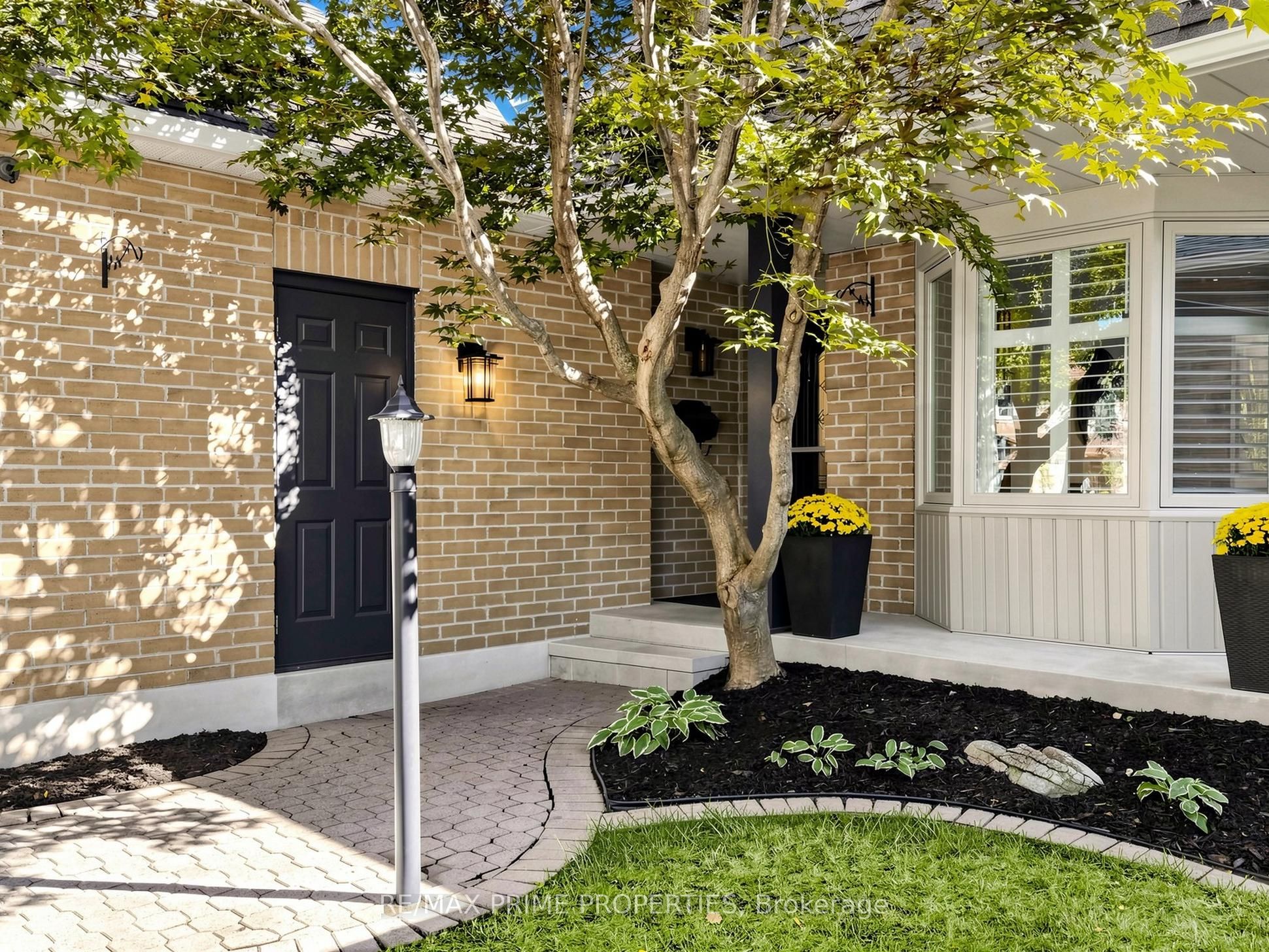 29 Redmond Drive Property Photo 3