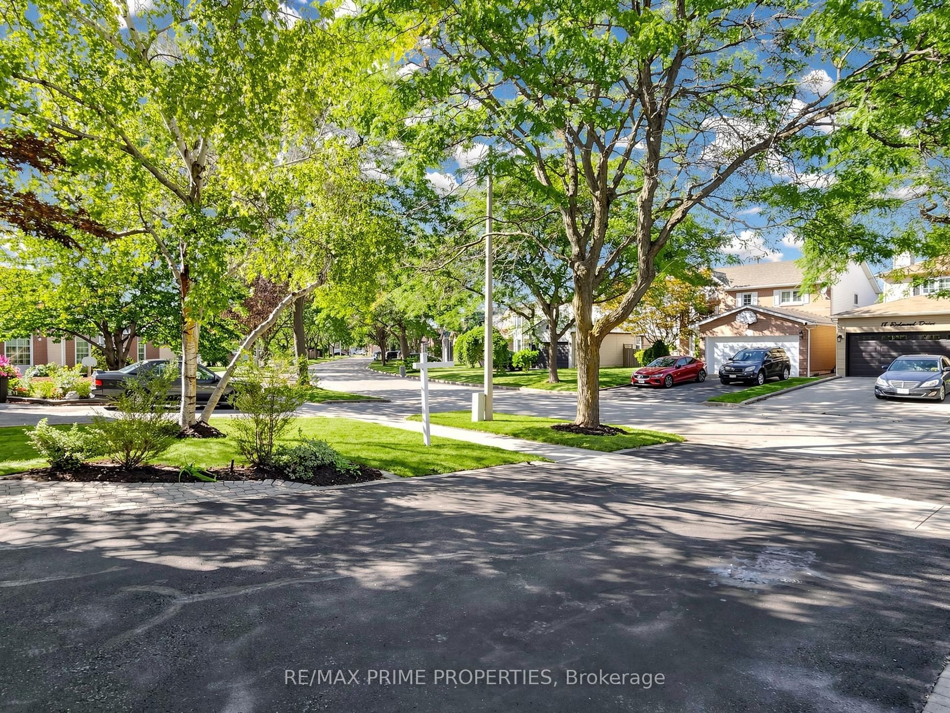 29 Redmond Drive Property Photo 4