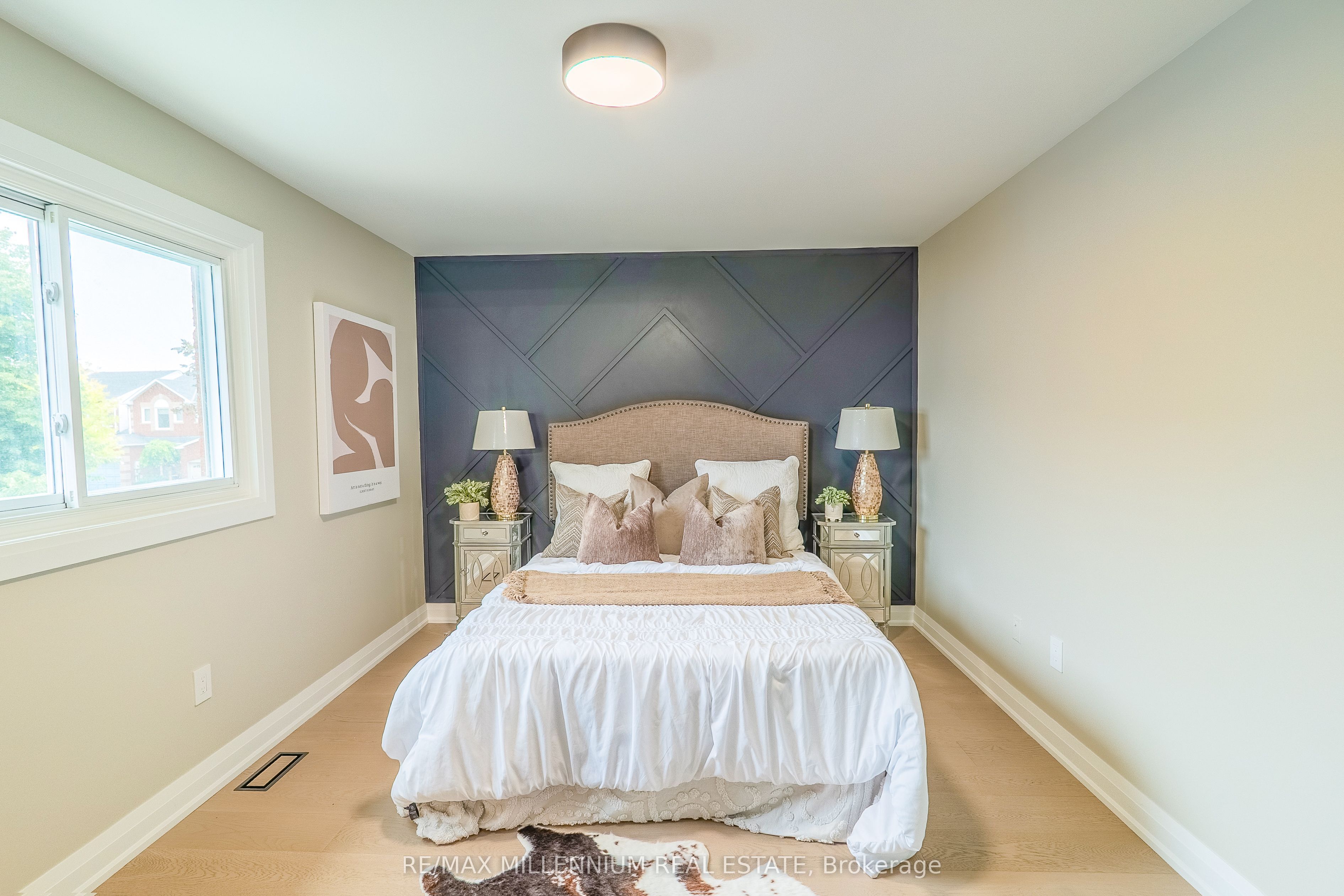 70 Fry Crescent Property Photo 12
