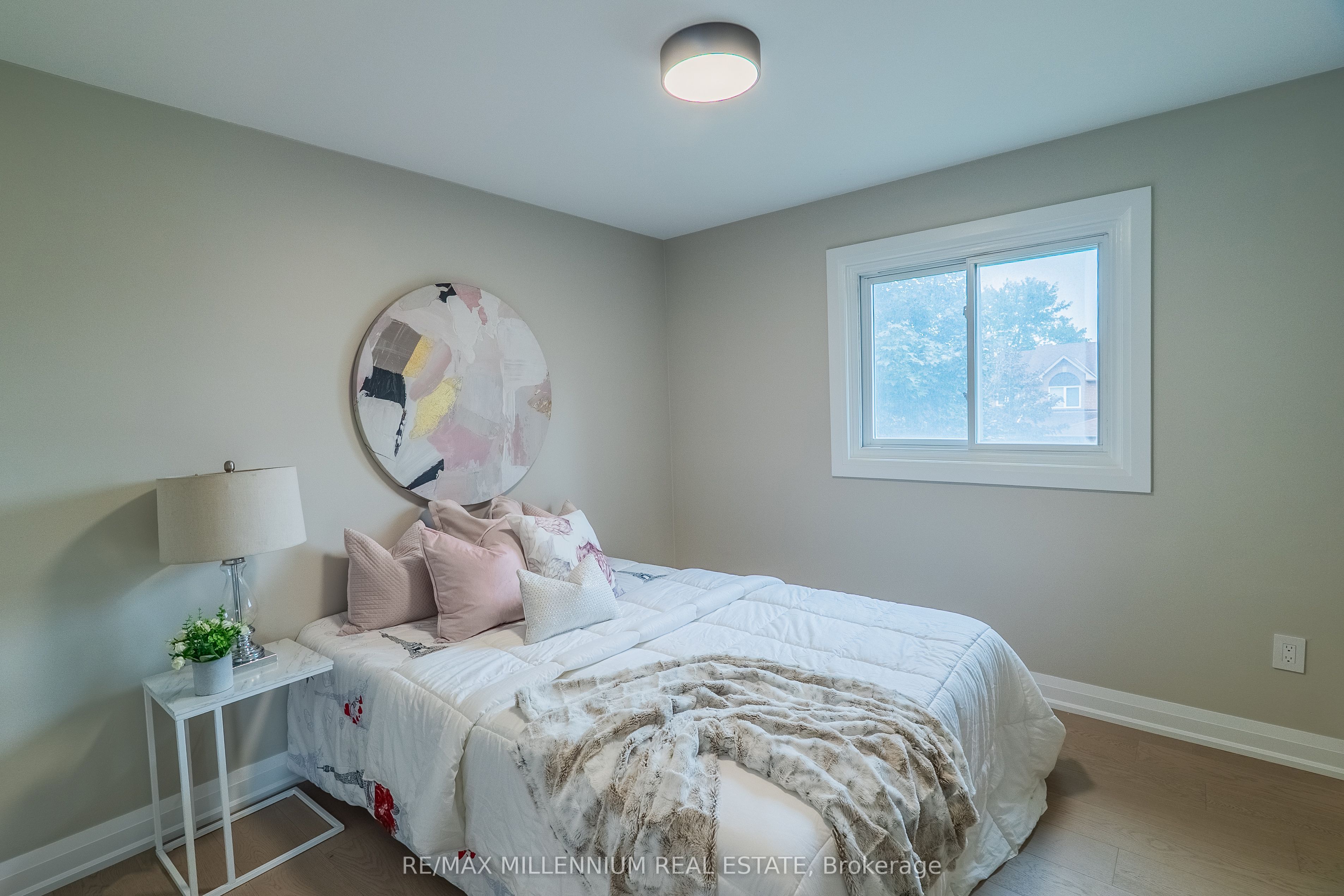 70 Fry Crescent Property Photo 17
