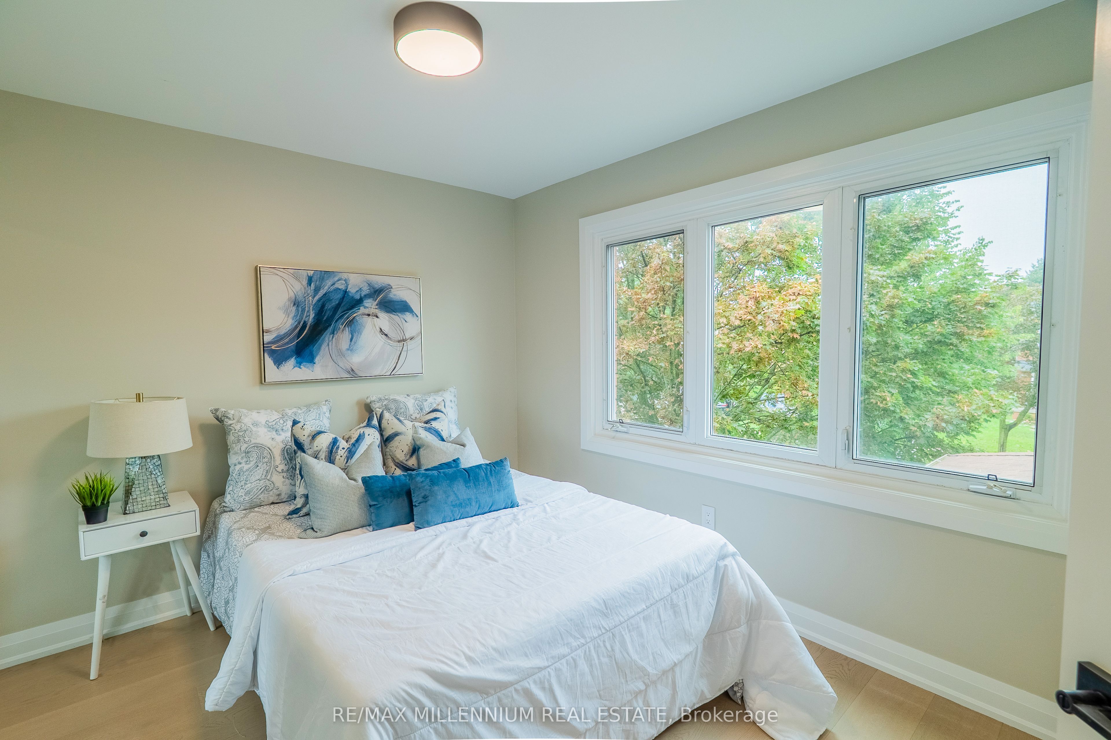 70 Fry Crescent Property Photo 18
