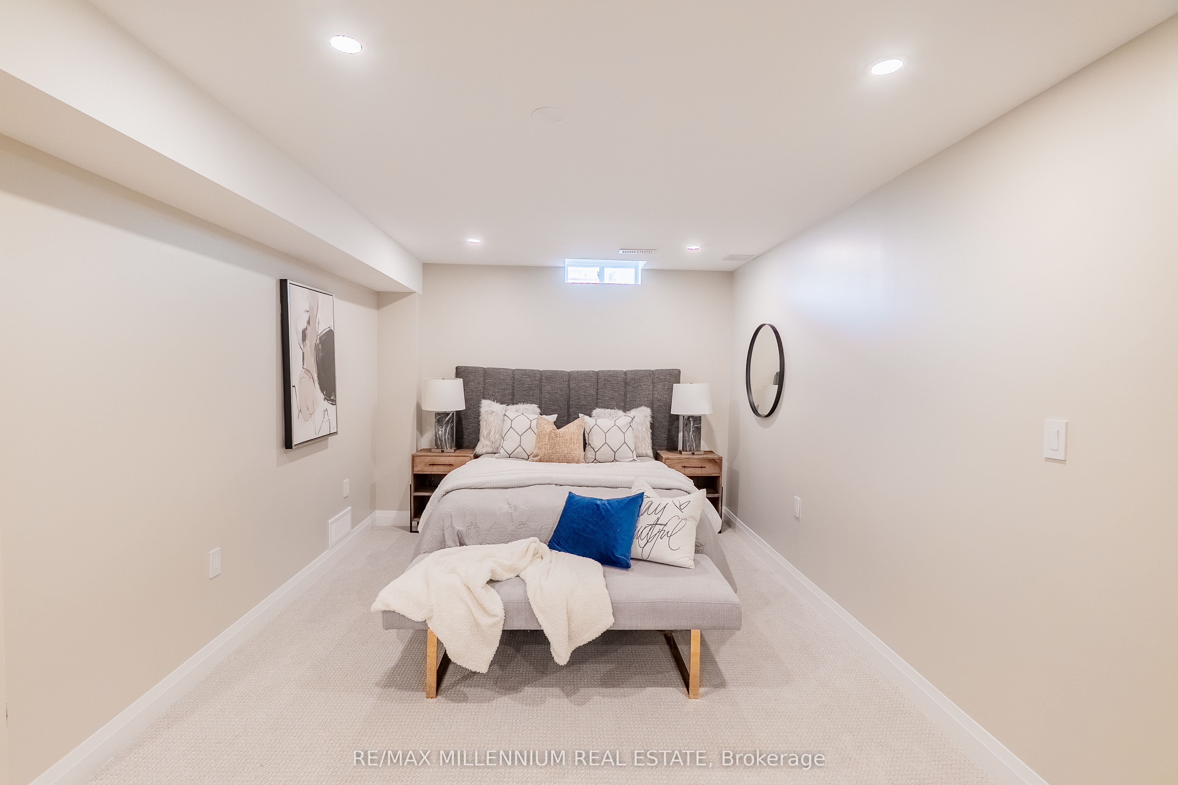 70 Fry Crescent Property Photo 22