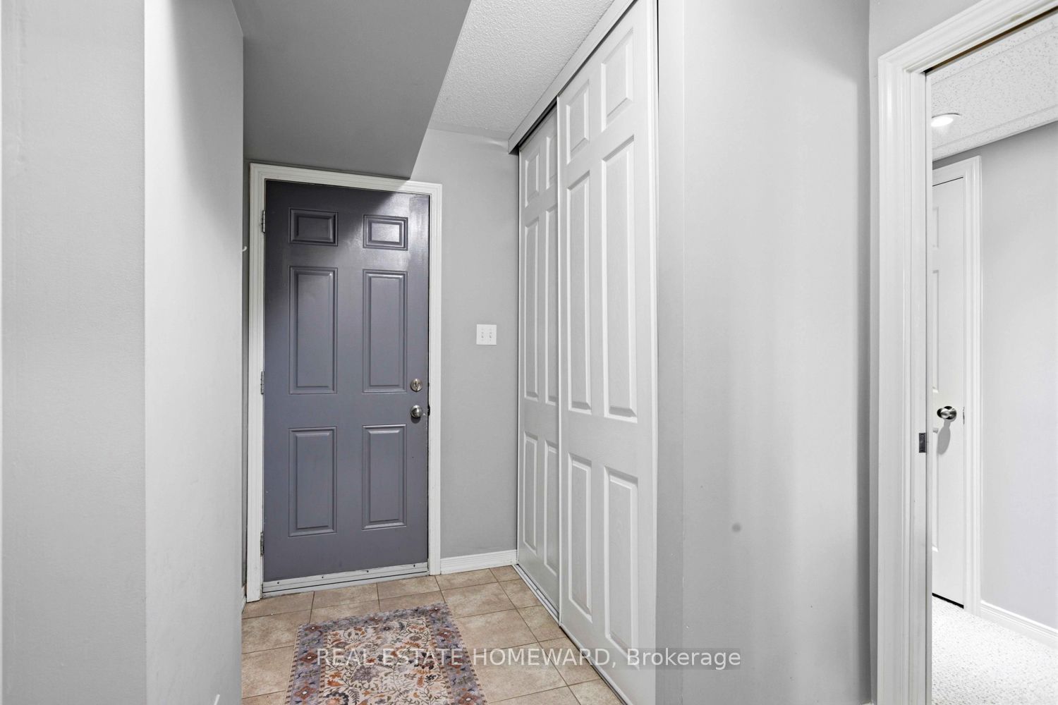 571 Longworth Avenue E 10 Property Photo 29