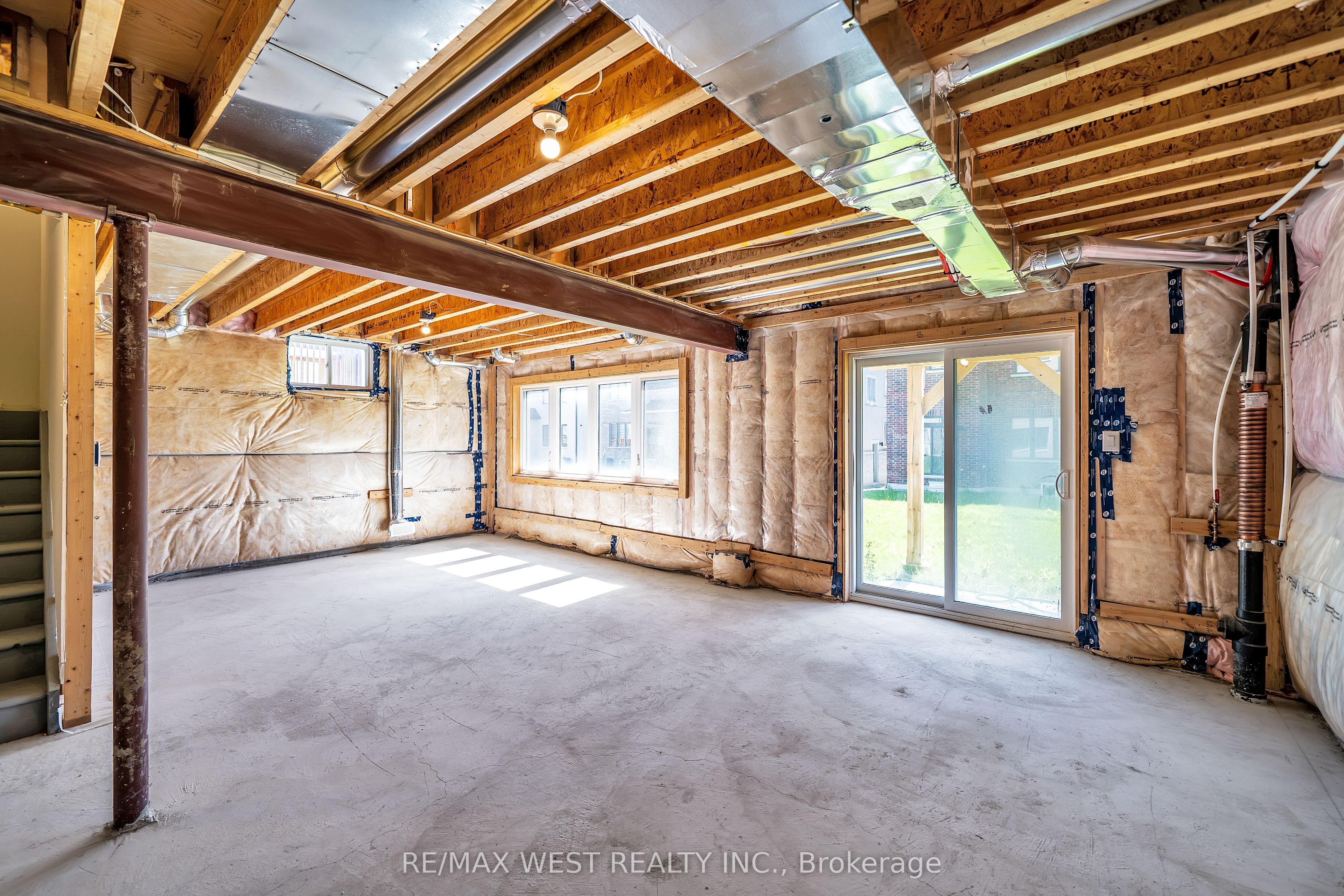 43 Ed Ewert Avenue Property Photo 21