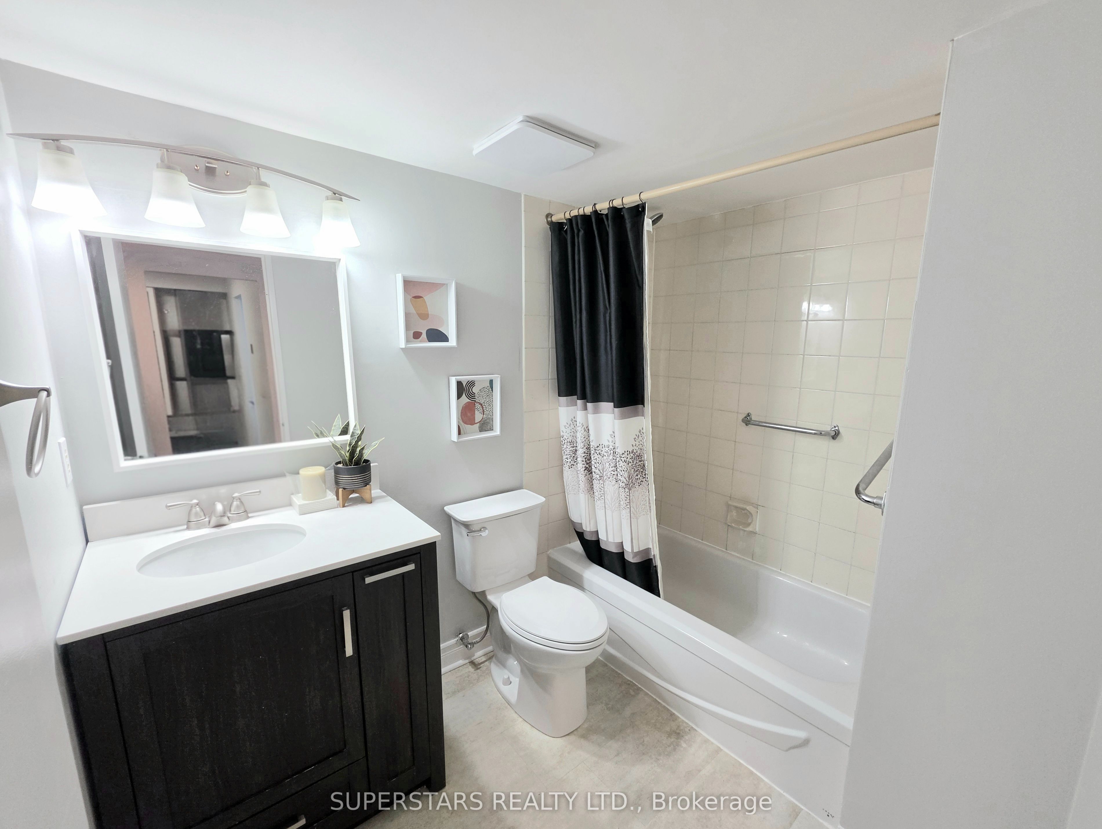 15 Sewells Road 905 Property Photo 19